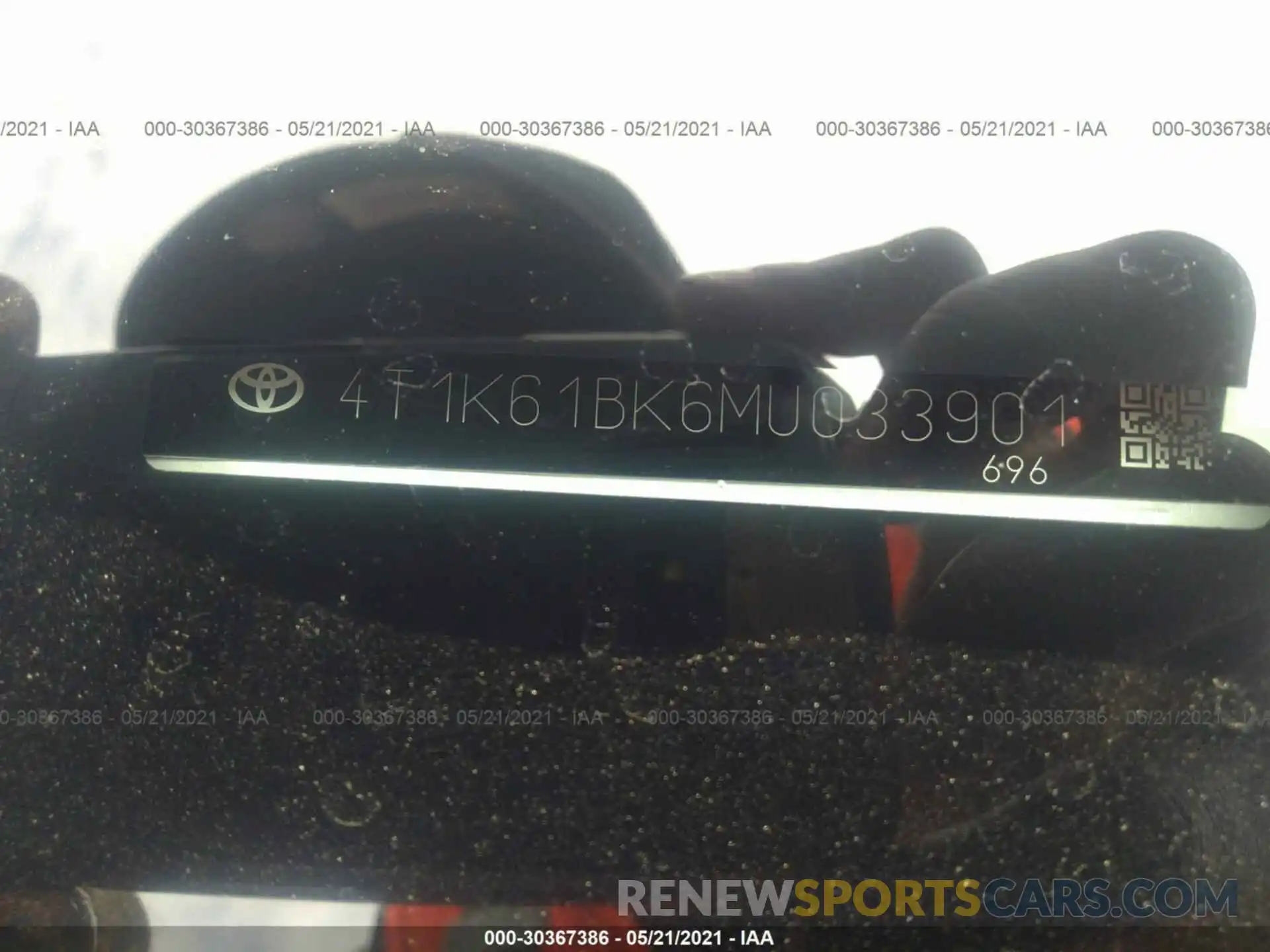 9 Photograph of a damaged car 4T1K61BK6MU033901 TOYOTA CAMRY 2021