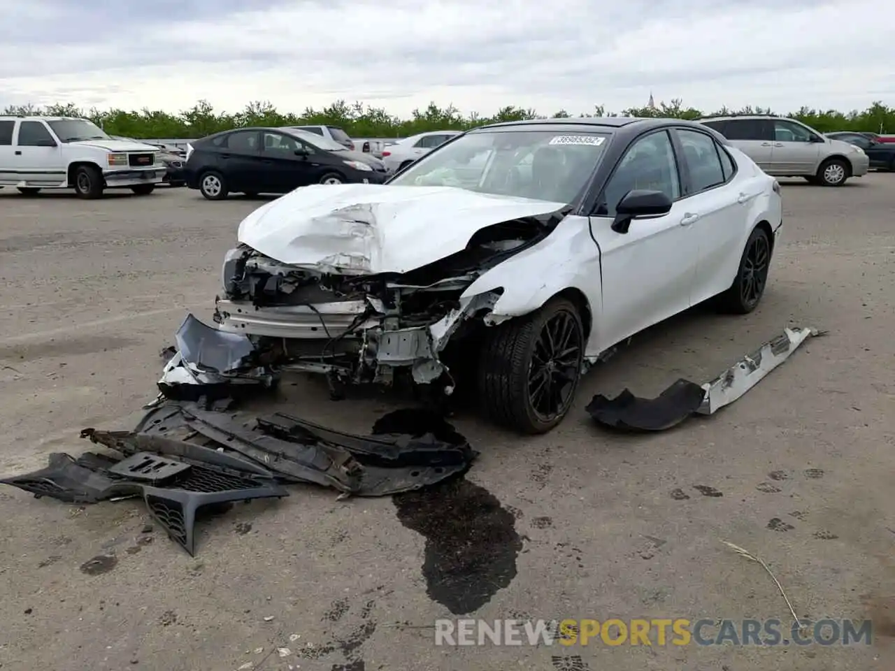 2 Photograph of a damaged car 4T1K61BK6MU037804 TOYOTA CAMRY 2021