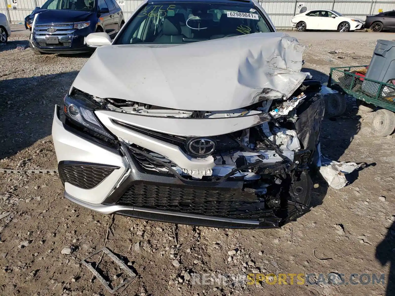 7 Photograph of a damaged car 4T1K61BK6MU040525 TOYOTA CAMRY 2021