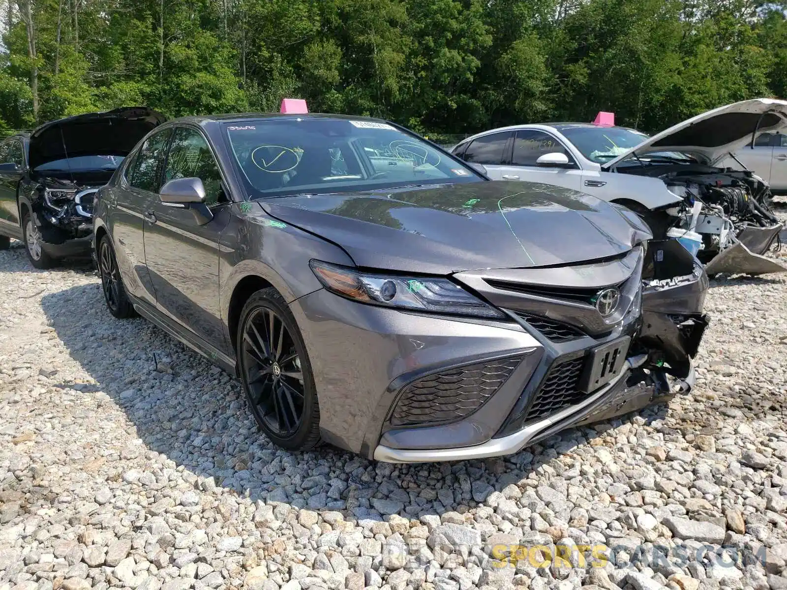 1 Photograph of a damaged car 4T1K61BK7MU027041 TOYOTA CAMRY 2021