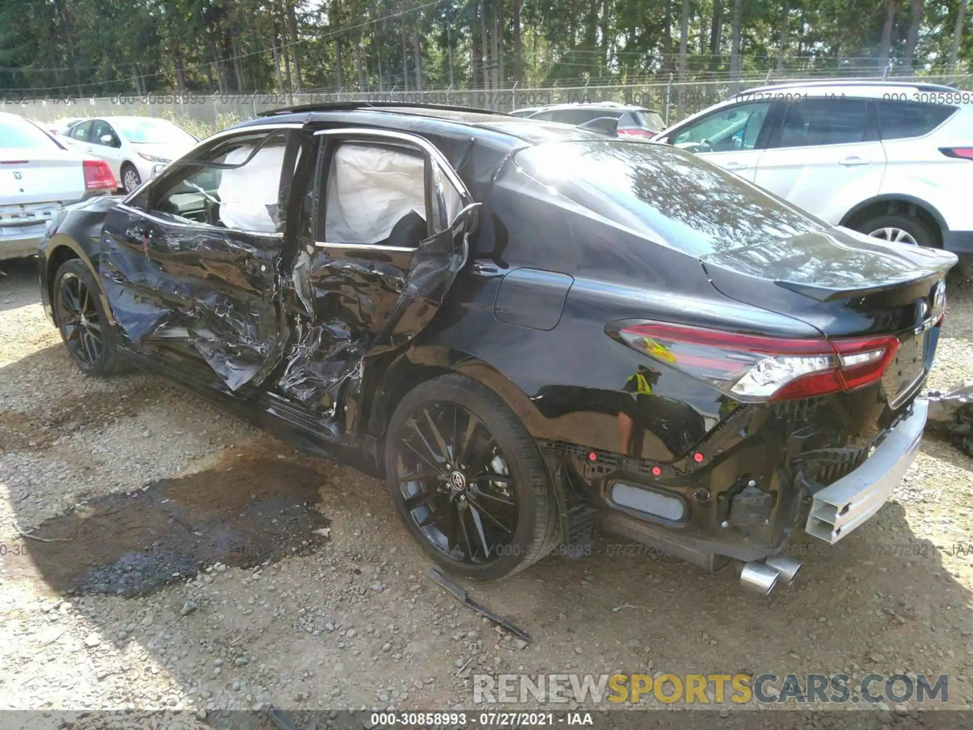 3 Photograph of a damaged car 4T1K61BK8MU023919 TOYOTA CAMRY 2021