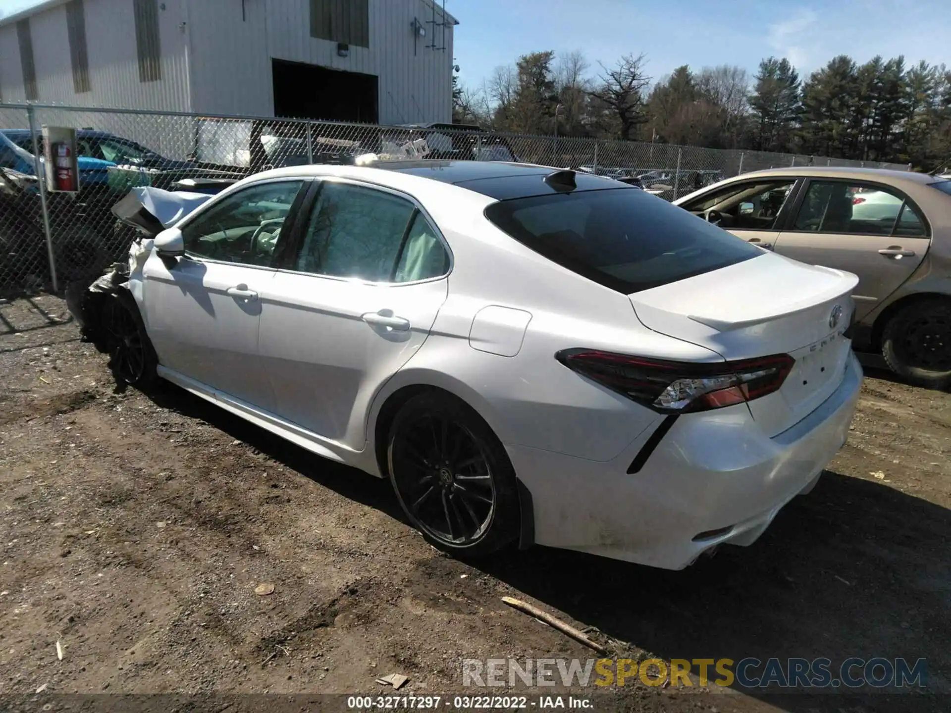 3 Photograph of a damaged car 4T1K61BK9MU027719 TOYOTA CAMRY 2021