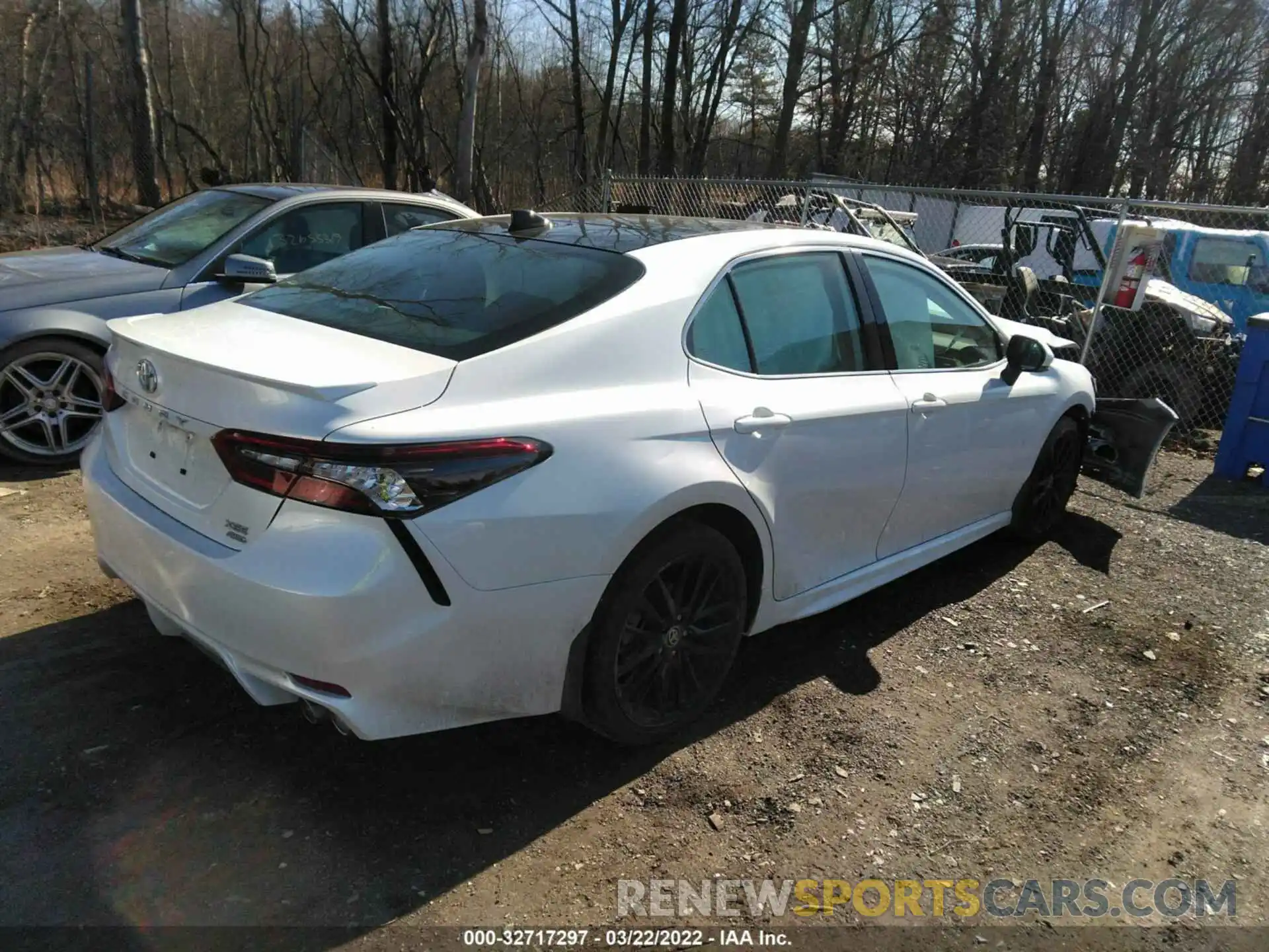 4 Photograph of a damaged car 4T1K61BK9MU027719 TOYOTA CAMRY 2021