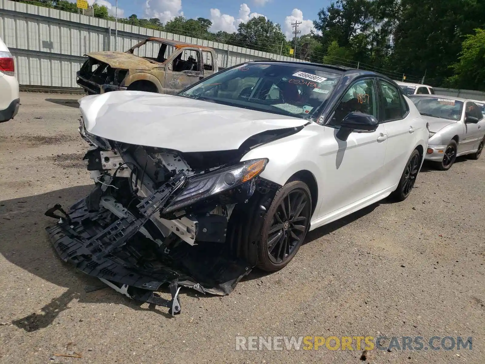 2 Photograph of a damaged car 4T1KZ1AK0MU053456 TOYOTA CAMRY 2021