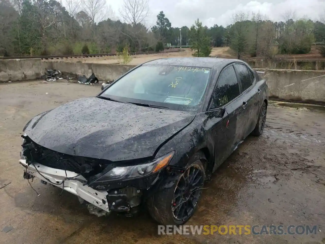 2 Photograph of a damaged car 4T1KZ1AK0MU057037 TOYOTA CAMRY 2021