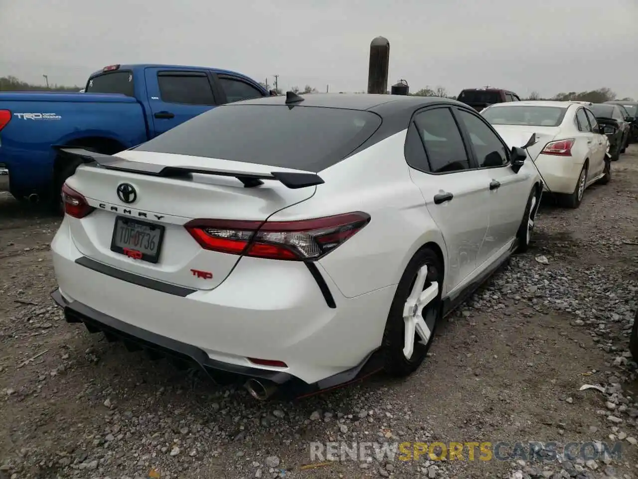 4 Photograph of a damaged car 4T1KZ1AK1MU055958 TOYOTA CAMRY 2021