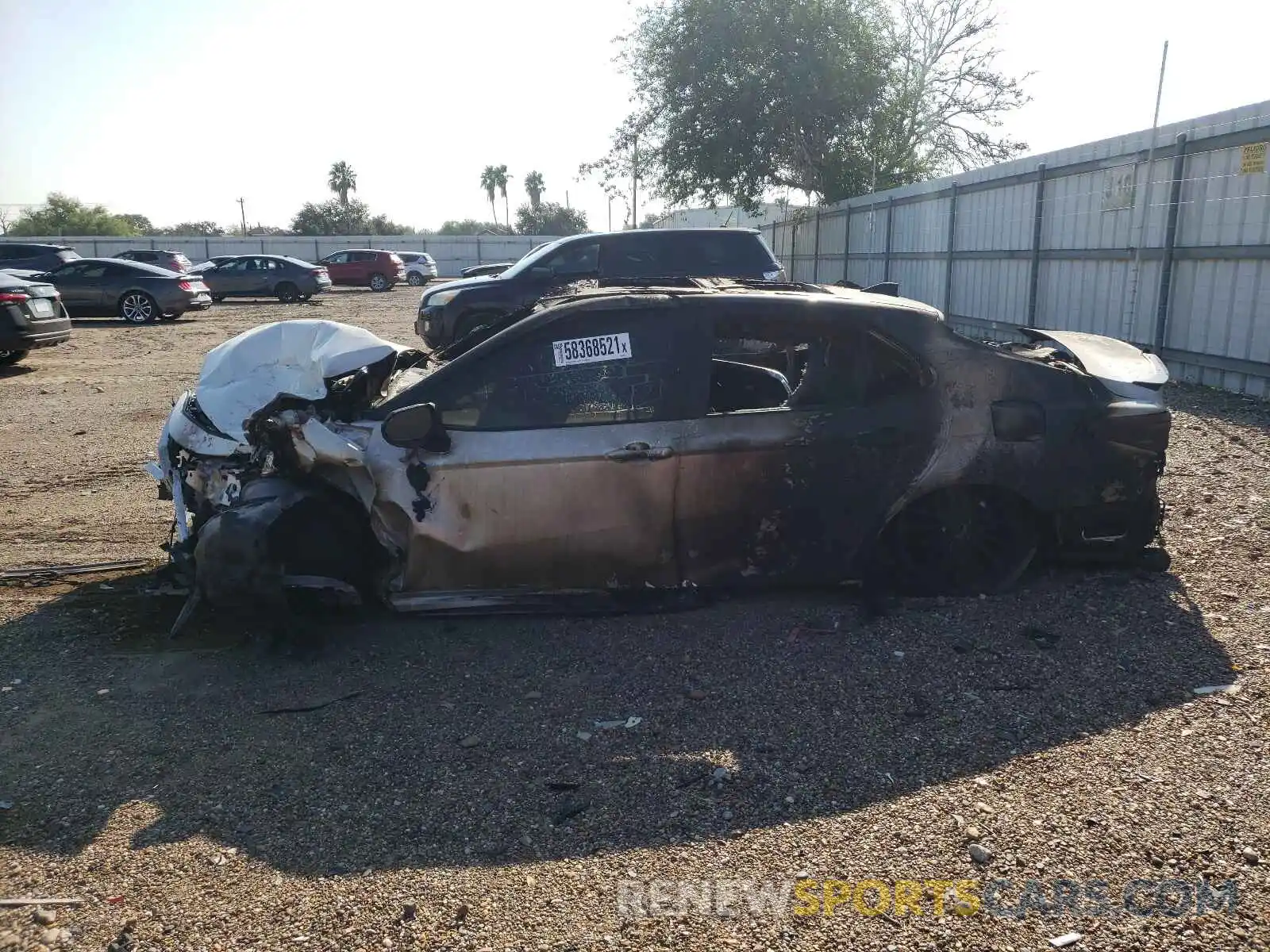 10 Photograph of a damaged car 4T1KZ1AK1MU057337 TOYOTA CAMRY 2021