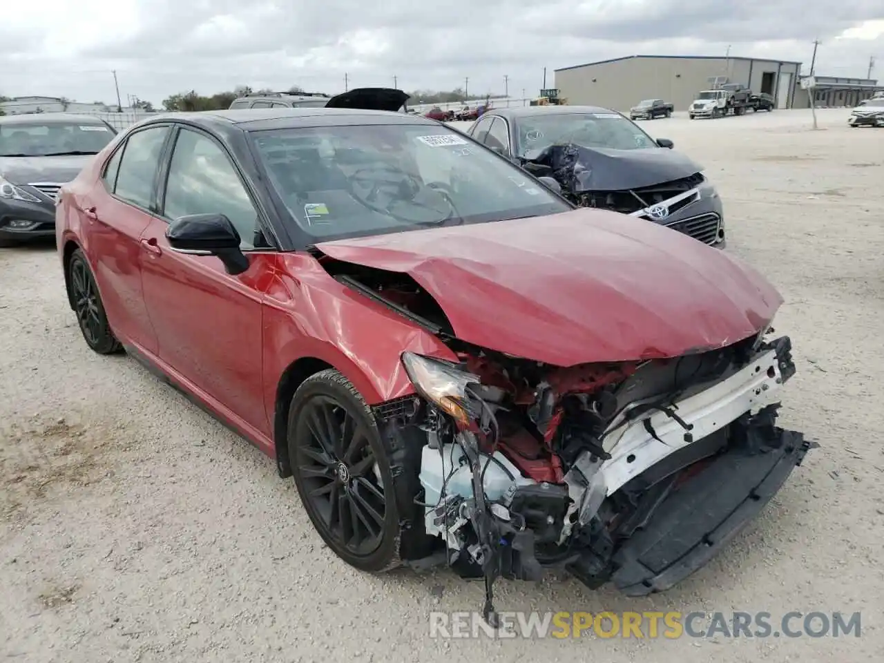 1 Photograph of a damaged car 4T1KZ1AK2MU050350 TOYOTA CAMRY 2021