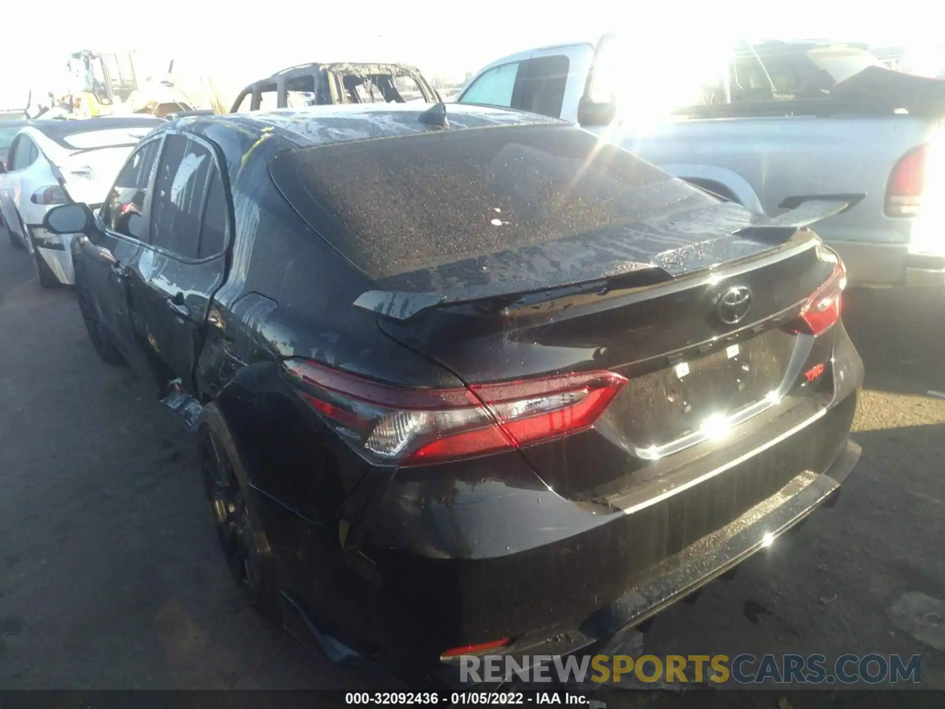 3 Photograph of a damaged car 4T1KZ1AK2MU052616 TOYOTA CAMRY 2021