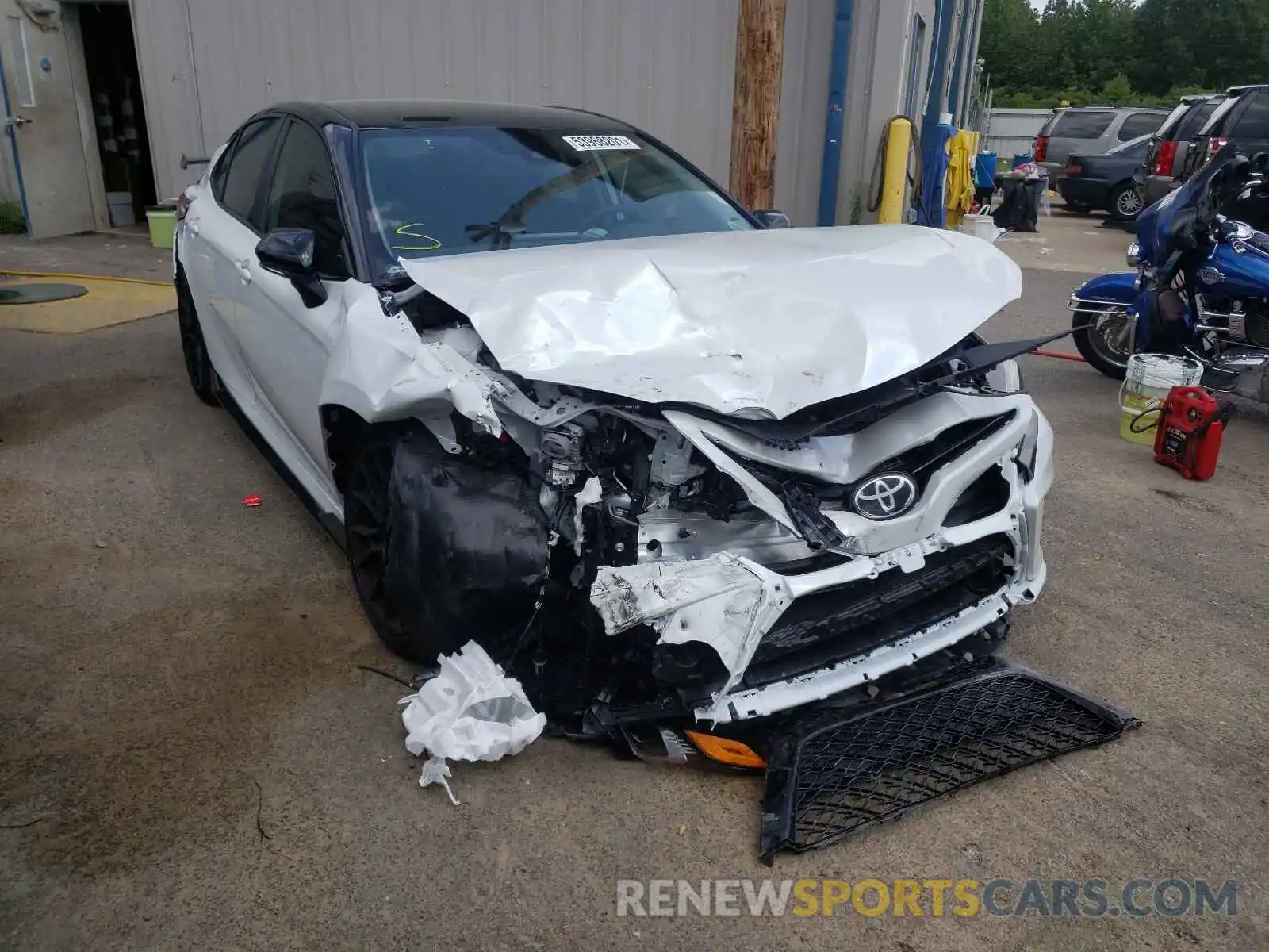 1 Photograph of a damaged car 4T1KZ1AK2MU056312 TOYOTA CAMRY 2021