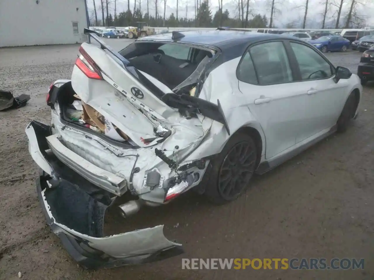 4 Photograph of a damaged car 4T1KZ1AK3MU047389 TOYOTA CAMRY 2021