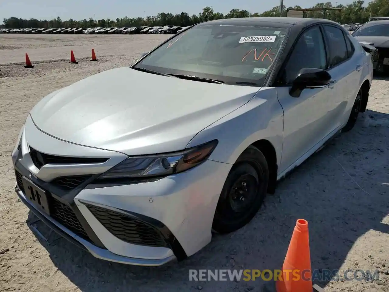 2 Photograph of a damaged car 4T1KZ1AK4MU054948 TOYOTA CAMRY 2021