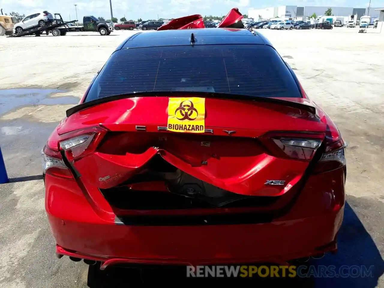 9 Photograph of a damaged car 4T1KZ1AK5MU050536 TOYOTA CAMRY 2021