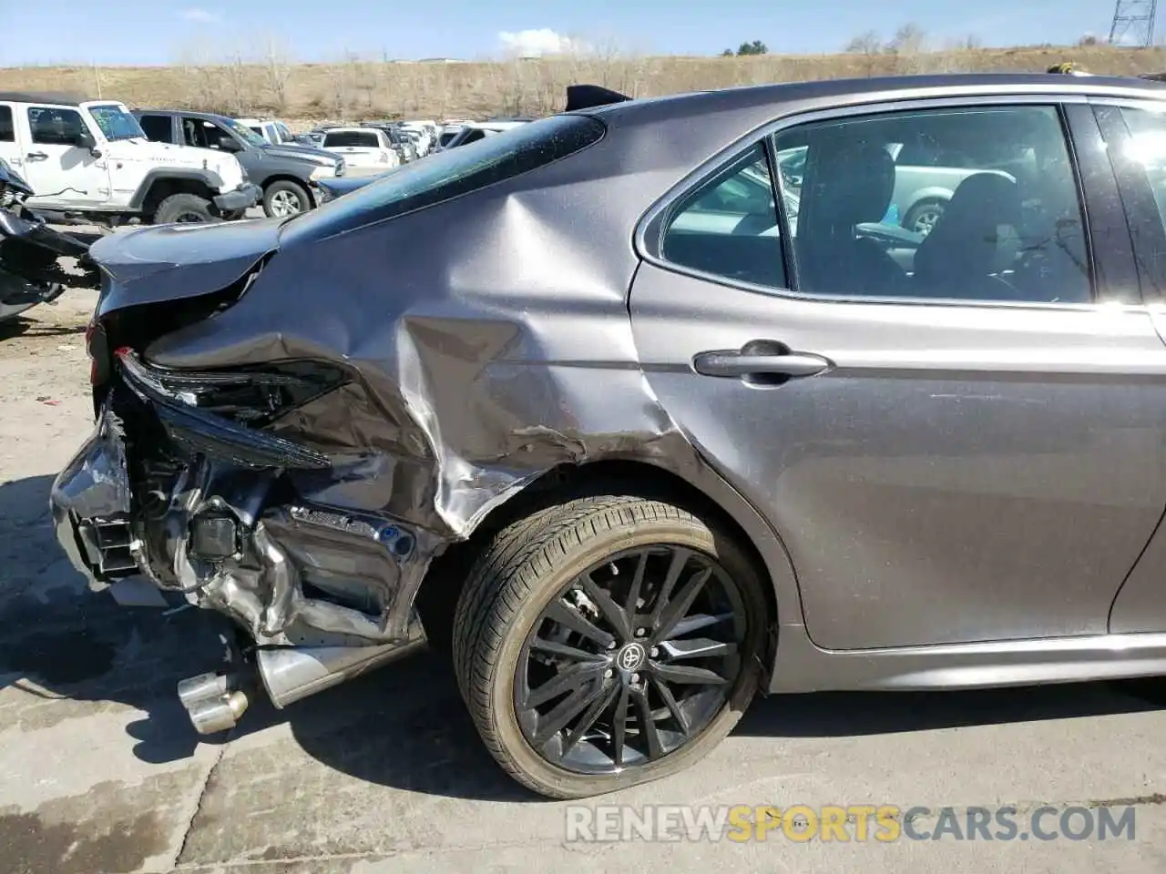 9 Photograph of a damaged car 4T1KZ1AK5MU050780 TOYOTA CAMRY 2021