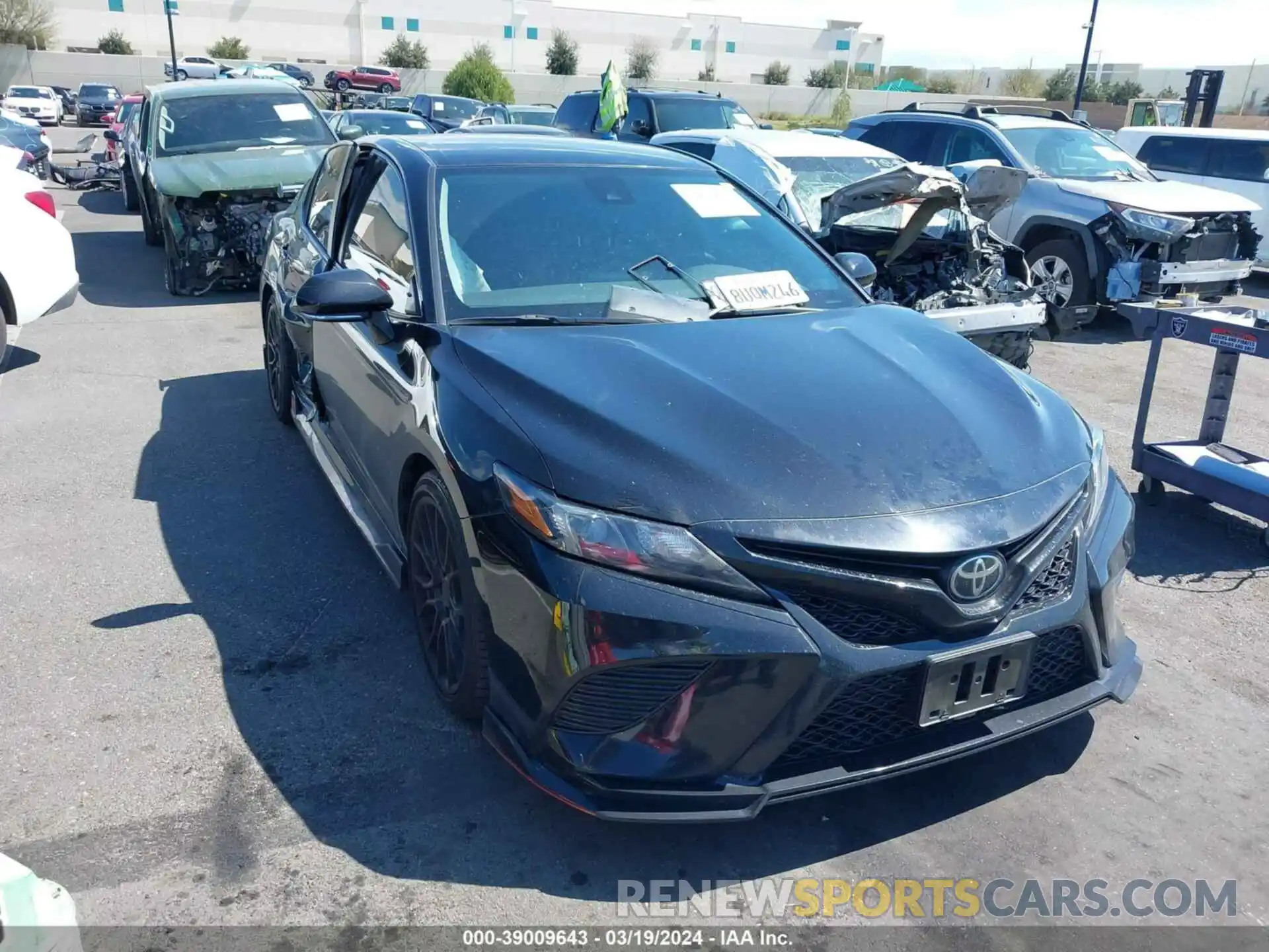 1 Photograph of a damaged car 4T1KZ1AK5MU050875 TOYOTA CAMRY 2021