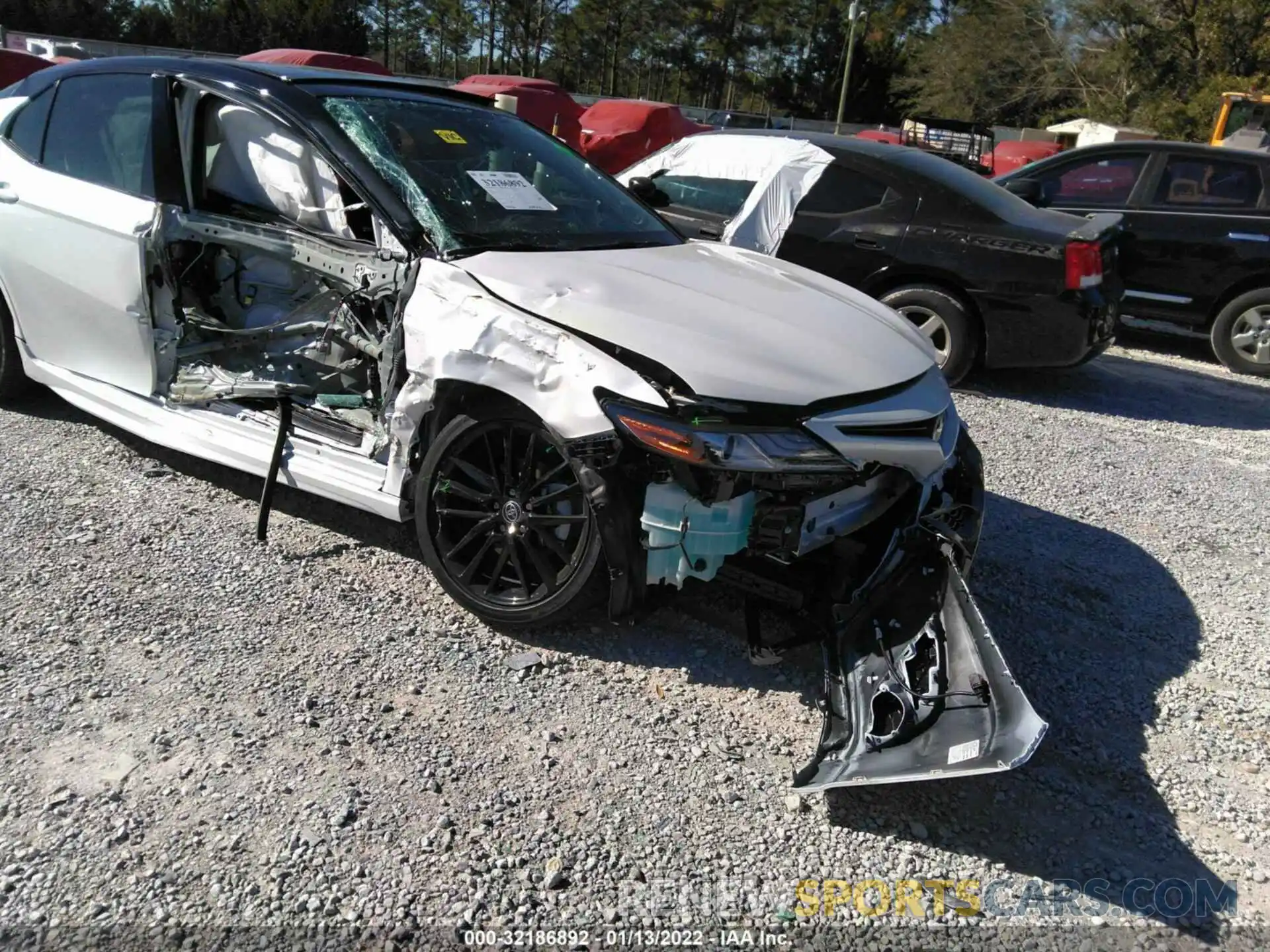 6 Photograph of a damaged car 4T1KZ1AK5MU052190 TOYOTA CAMRY 2021