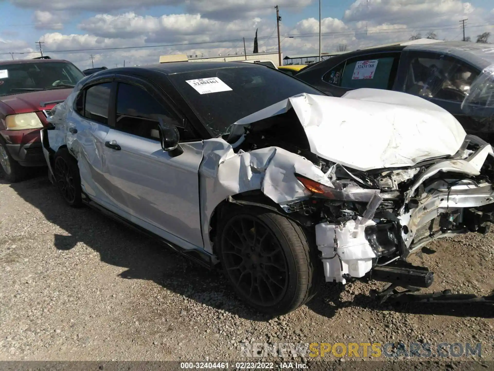 1 Photograph of a damaged car 4T1KZ1AK5MU058216 TOYOTA CAMRY 2021