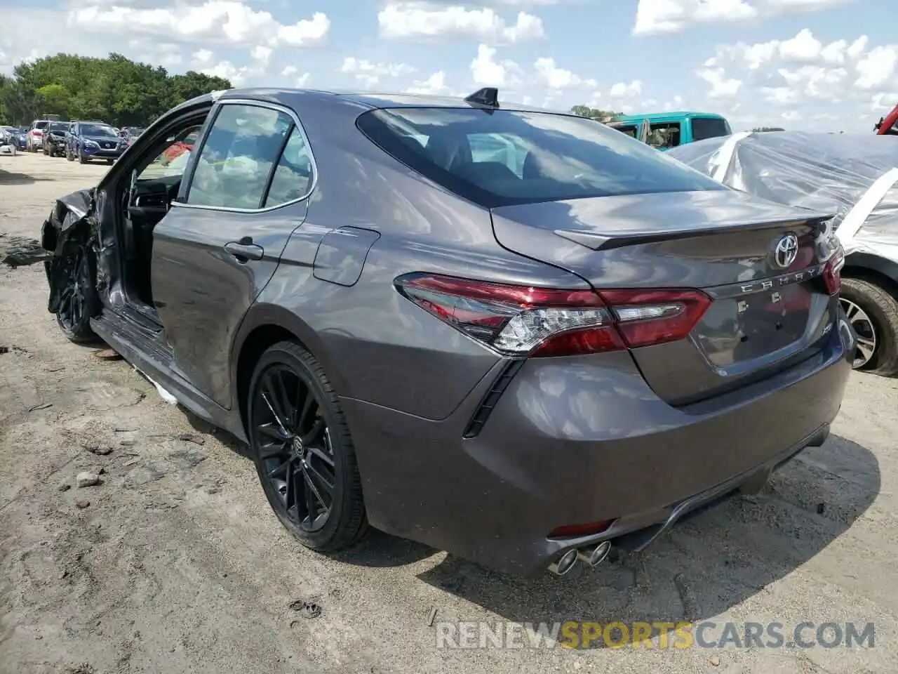 3 Photograph of a damaged car 4T1KZ1AK5MU059009 TOYOTA CAMRY 2021