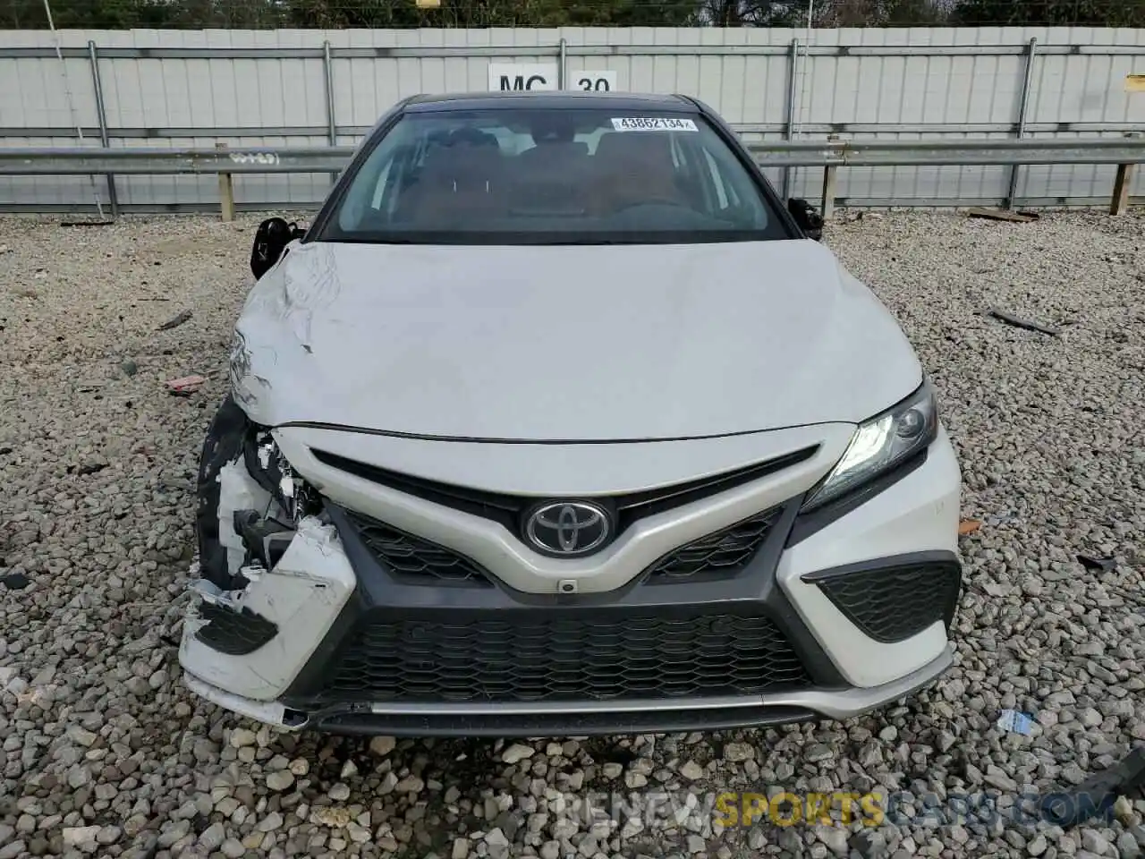 5 Photograph of a damaged car 4T1KZ1AK7MU051039 TOYOTA CAMRY 2021