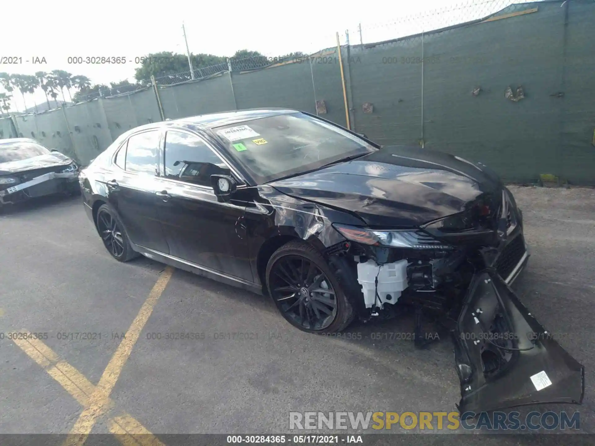 1 Photograph of a damaged car 4T1KZ1AK7MU051154 TOYOTA CAMRY 2021