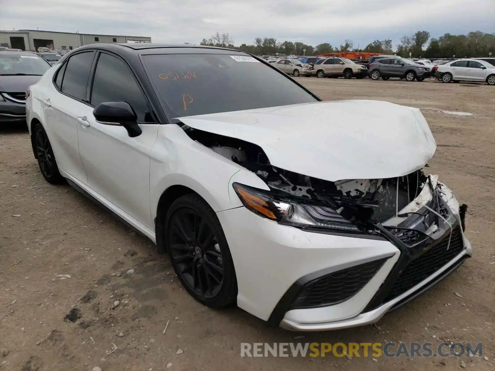 1 Photograph of a damaged car 4T1KZ1AK7MU051364 TOYOTA CAMRY 2021