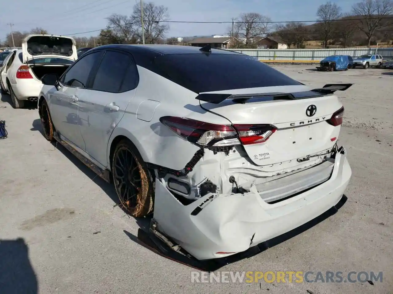 3 Photograph of a damaged car 4T1KZ1AK7MU052451 TOYOTA CAMRY 2021