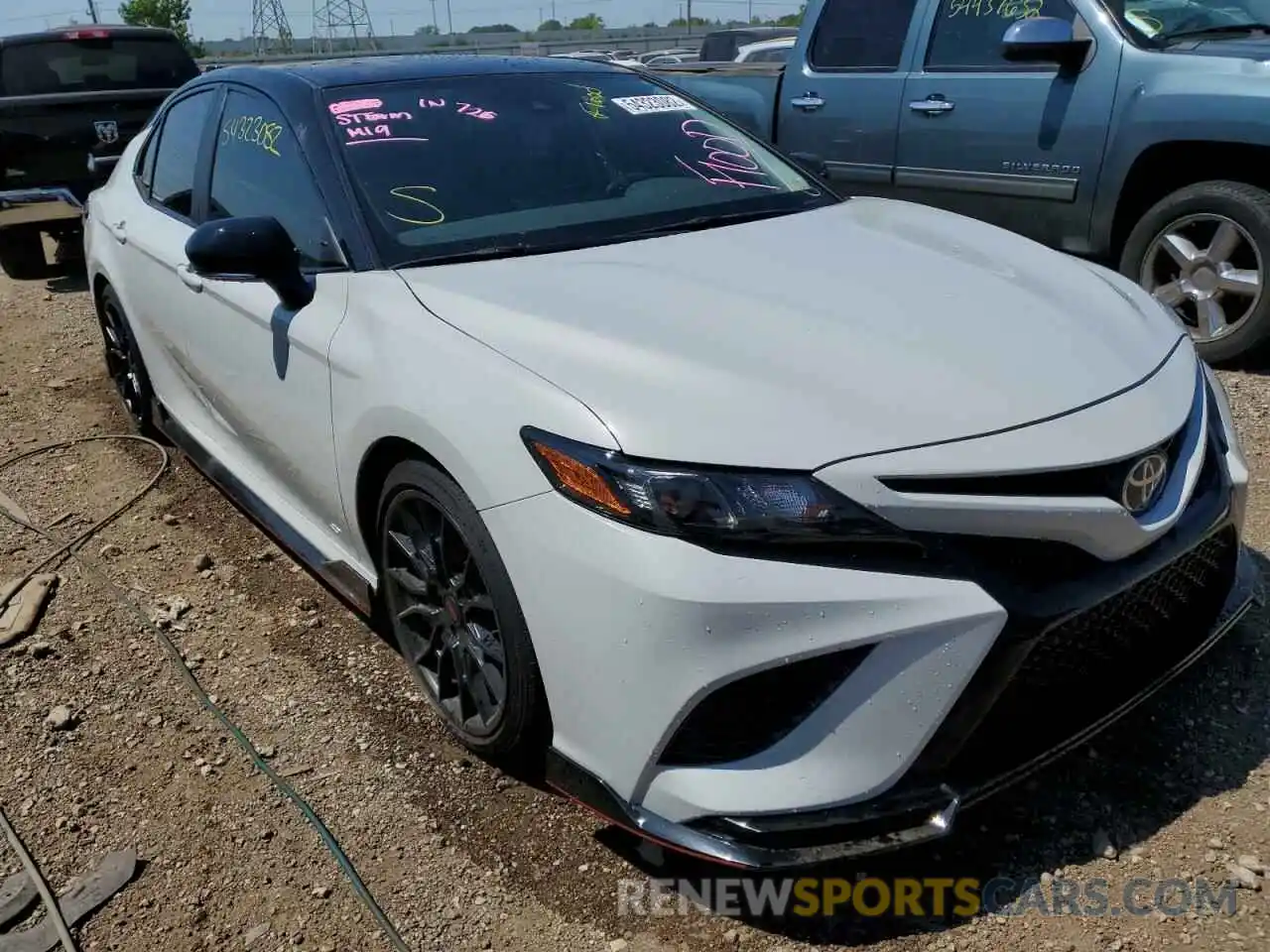 1 Photograph of a damaged car 4T1KZ1AK8MU047663 TOYOTA CAMRY 2021