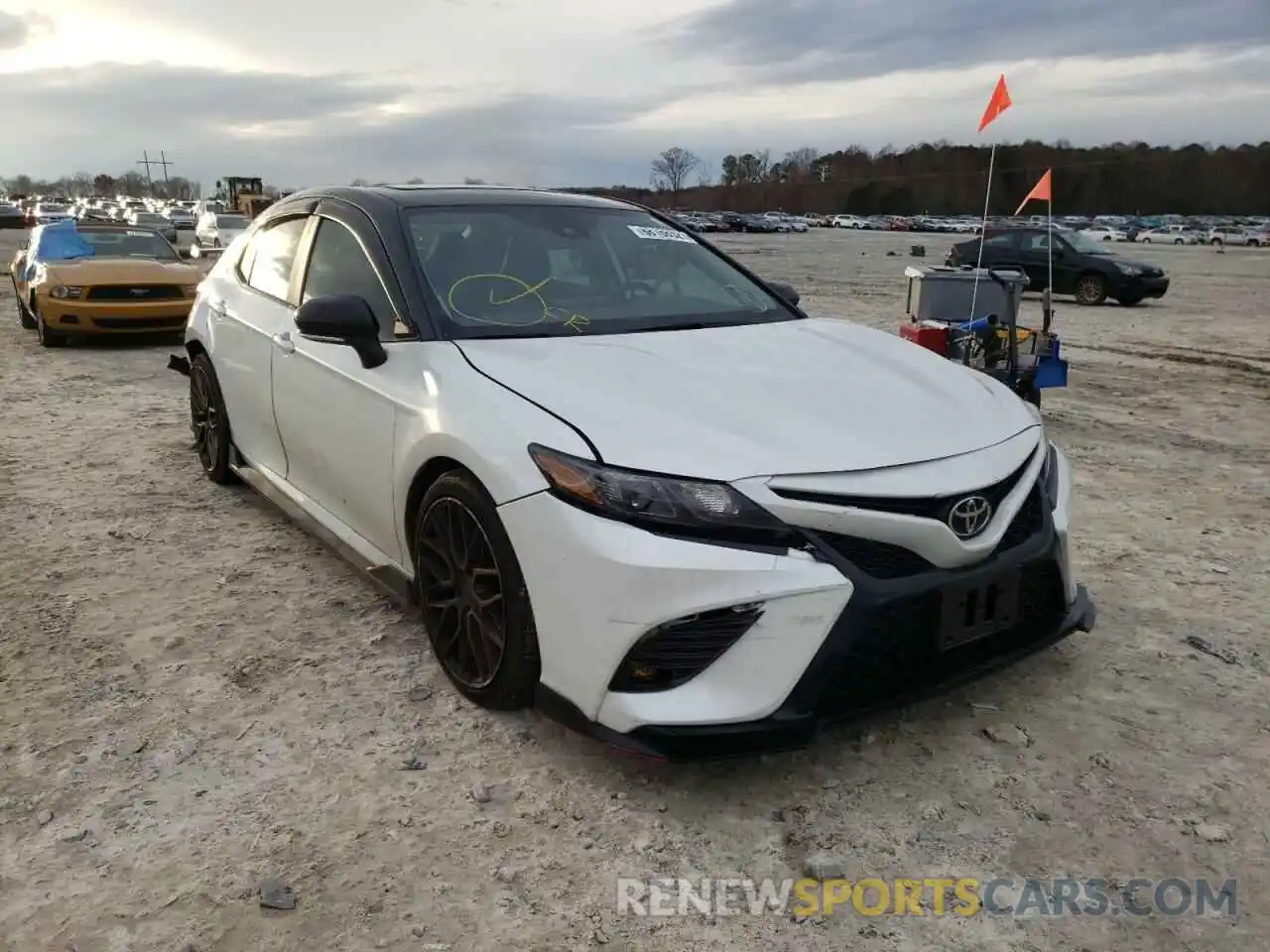 1 Photograph of a damaged car 4T1KZ1AK8MU053155 TOYOTA CAMRY 2021