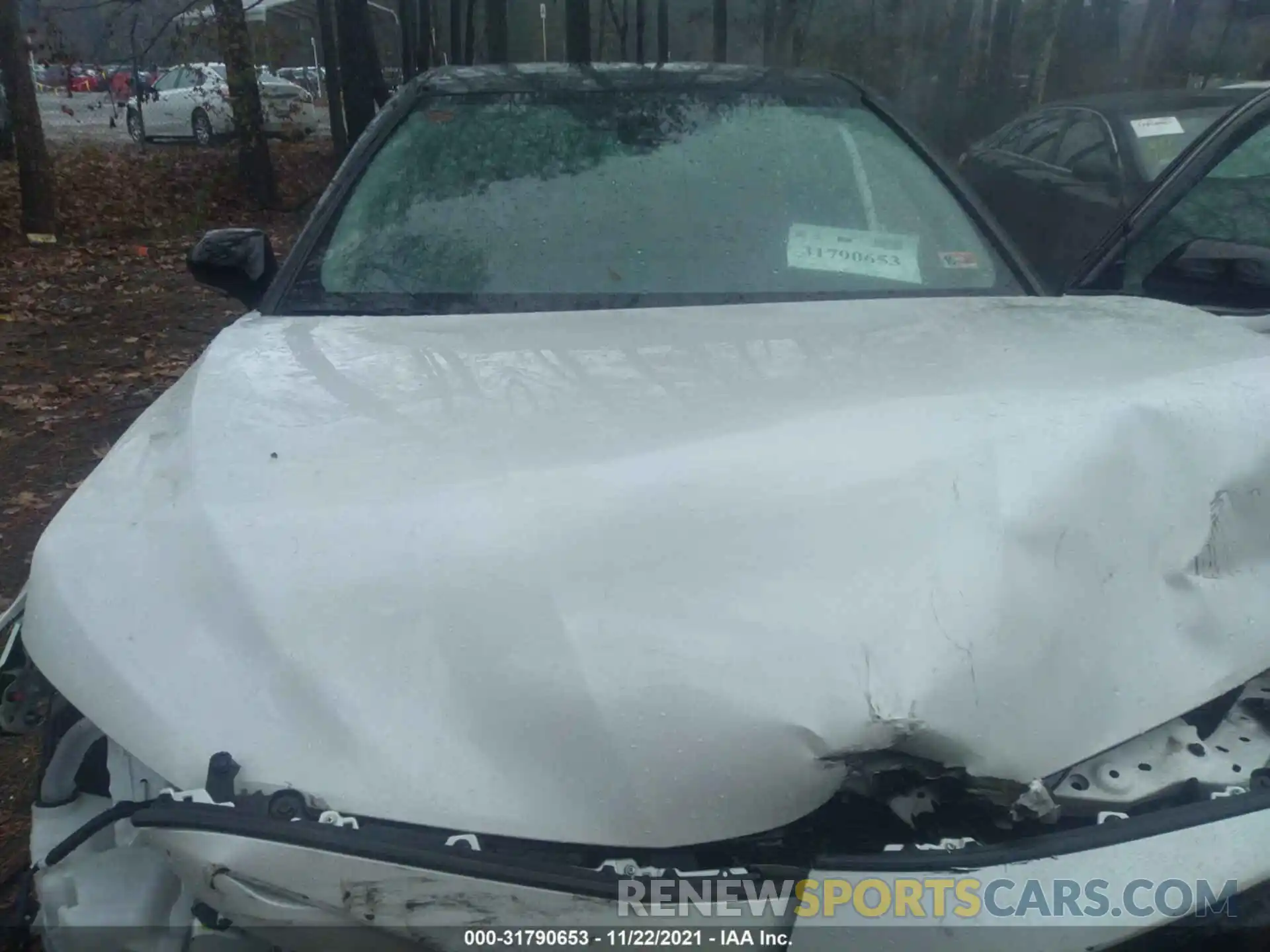 10 Photograph of a damaged car 4T1KZ1AK9MU047400 TOYOTA CAMRY 2021