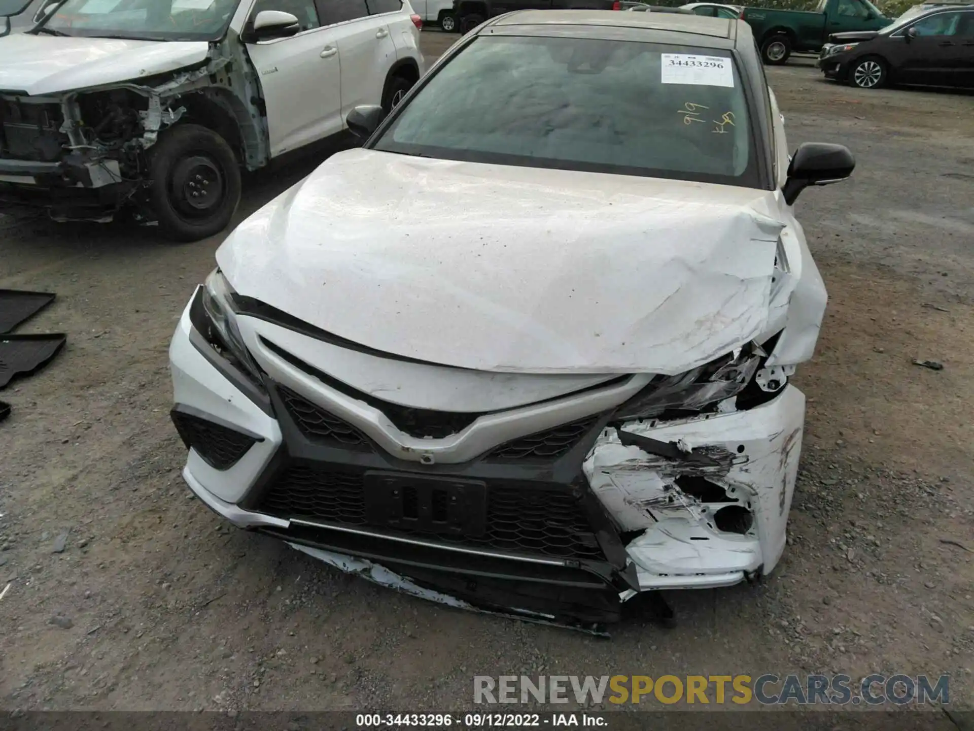 6 Photograph of a damaged car 4T1KZ1AK9MU054248 TOYOTA CAMRY 2021