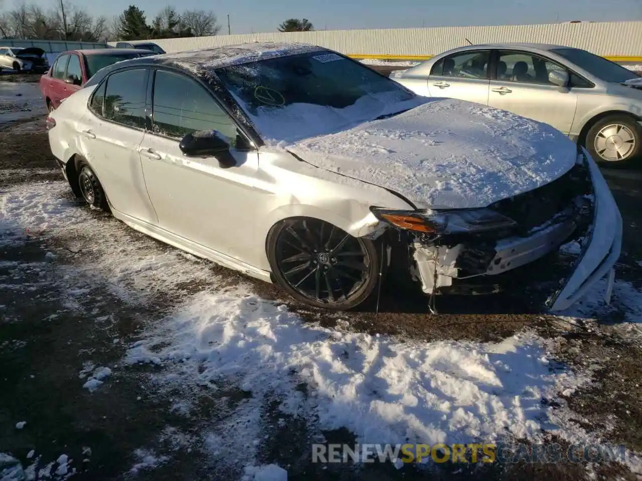 1 Photograph of a damaged car 4T1KZ1AKXMU048930 TOYOTA CAMRY 2021