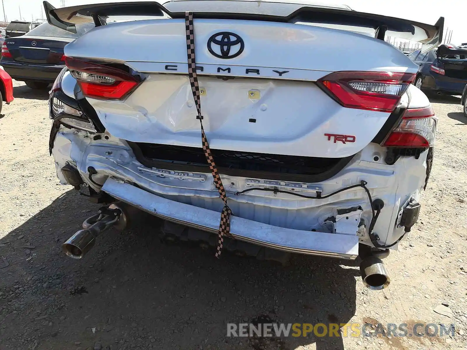 9 Photograph of a damaged car 4T1KZ1AKXMU050449 TOYOTA CAMRY 2021