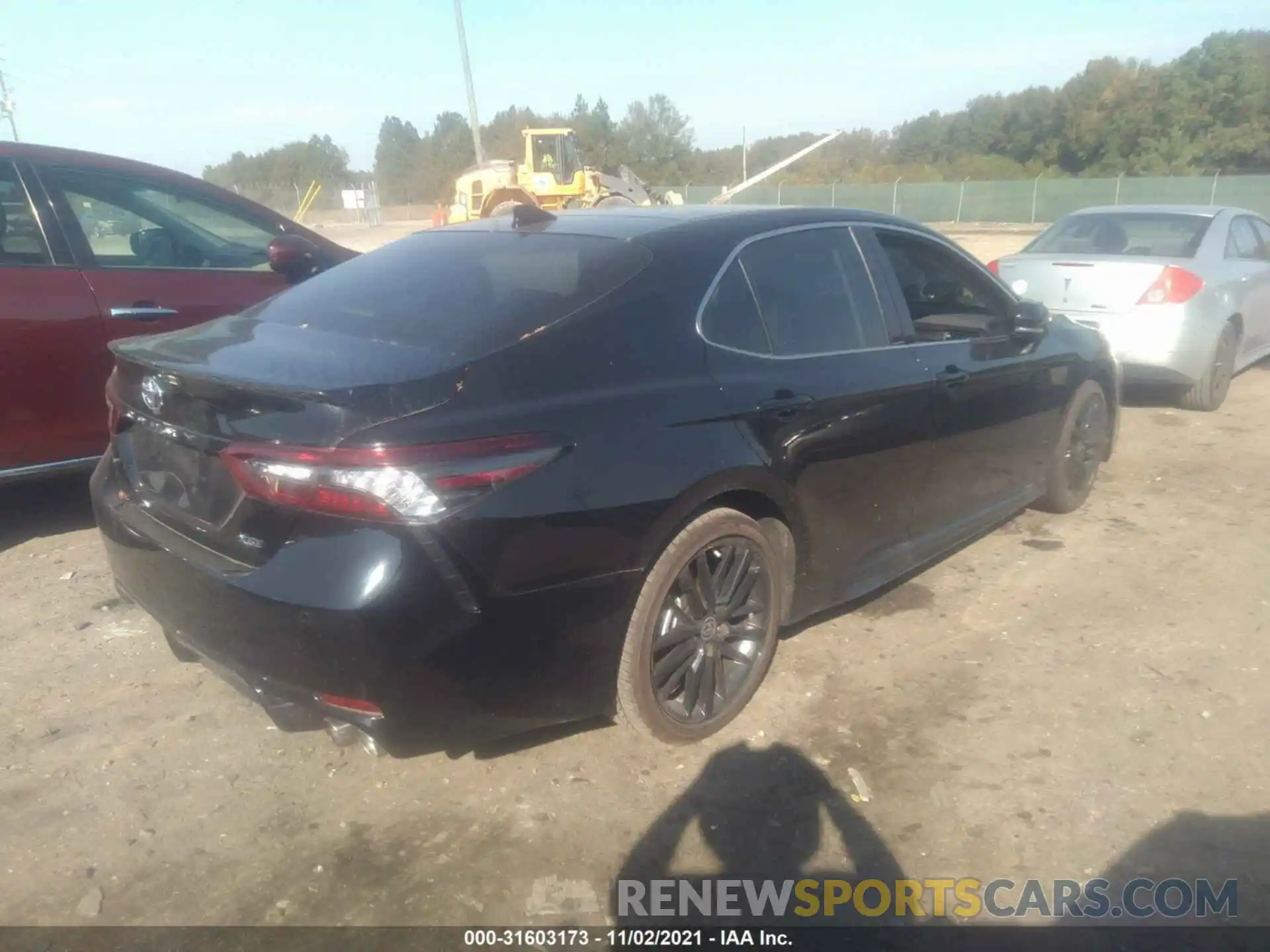 4 Photograph of a damaged car 4T1KZ1AKXMU050872 TOYOTA CAMRY 2021