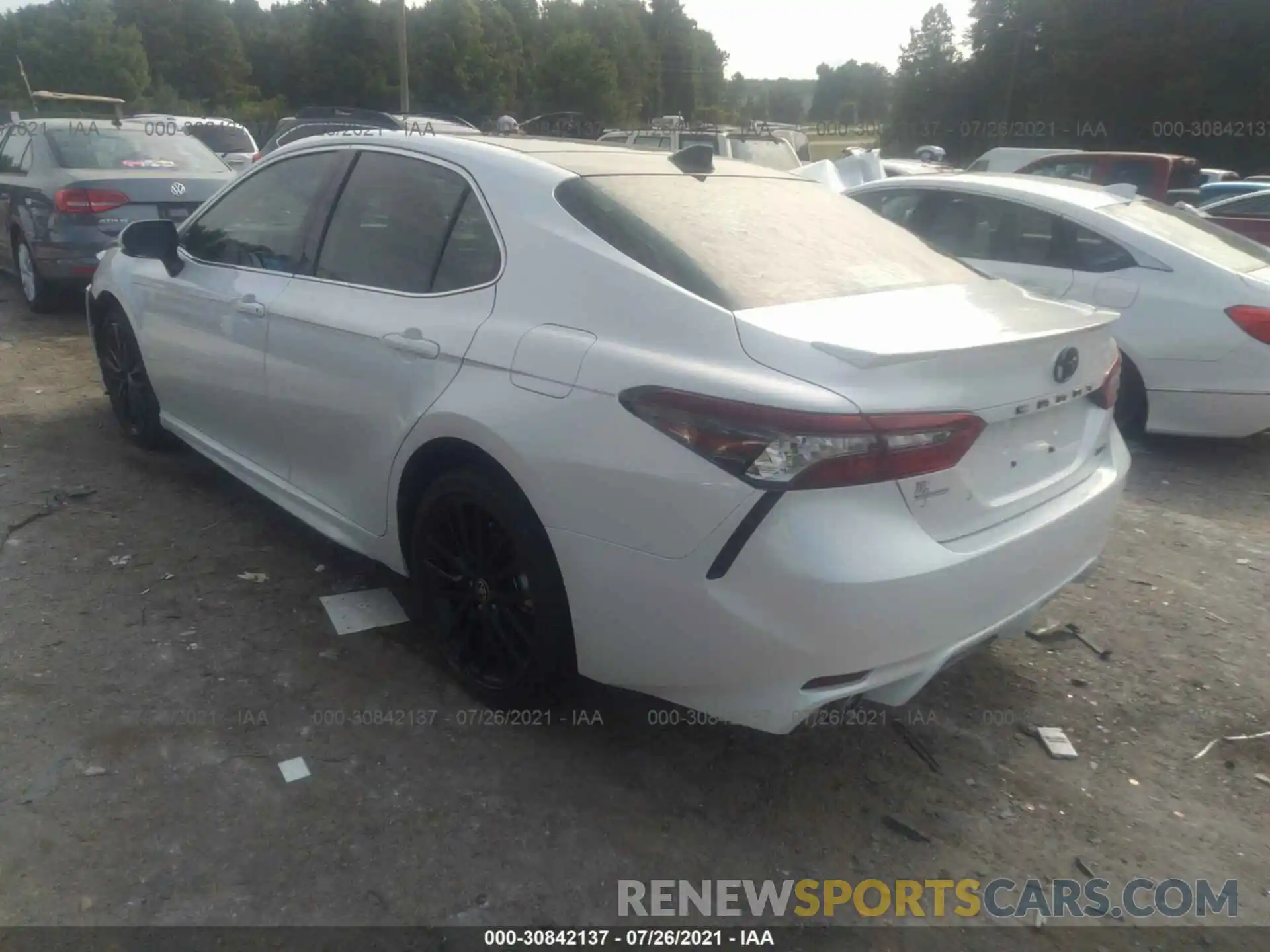 3 Photograph of a damaged car 4T1KZ1AKXMU051021 TOYOTA CAMRY 2021