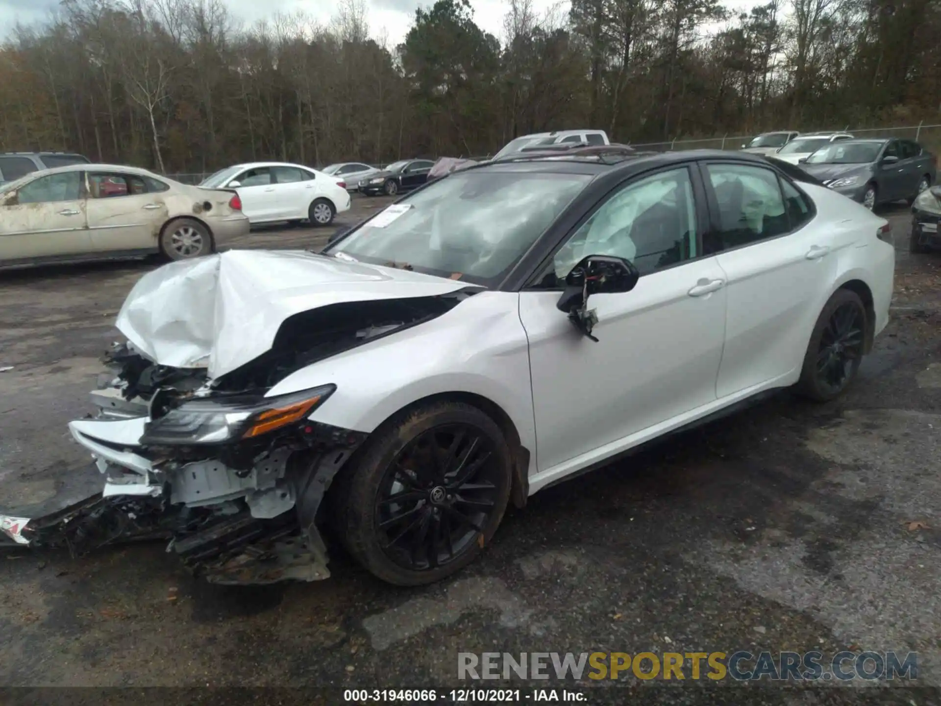 2 Photograph of a damaged car 4T1KZ1AKXMU053688 TOYOTA CAMRY 2021