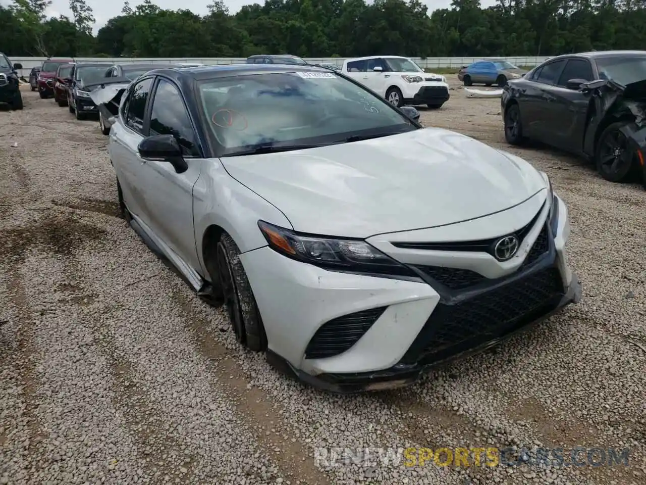 1 Photograph of a damaged car 4T1KZ1AKXMU055957 TOYOTA CAMRY 2021