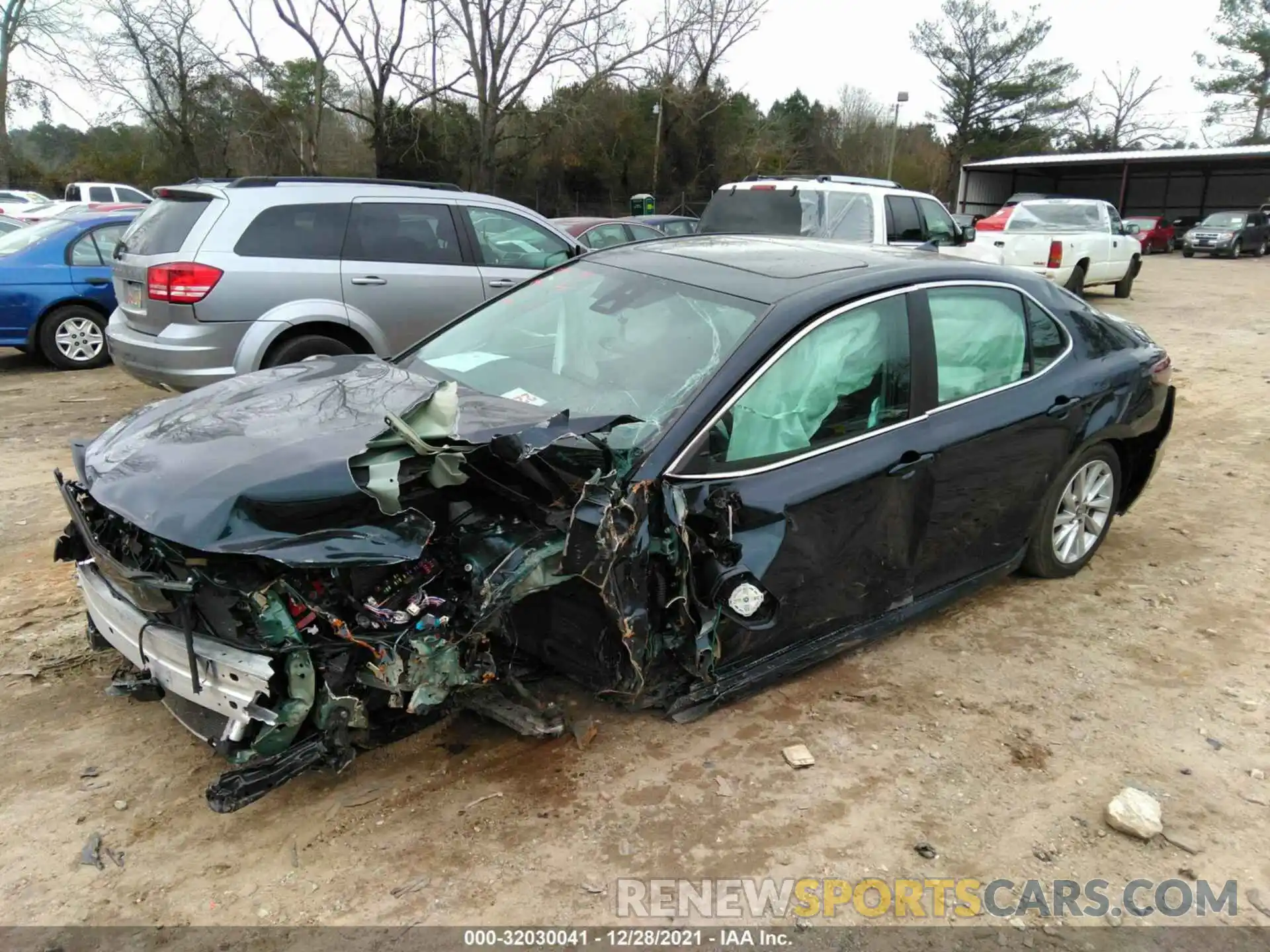 2 Photograph of a damaged car 4T1R11AK0MU435606 TOYOTA CAMRY 2021