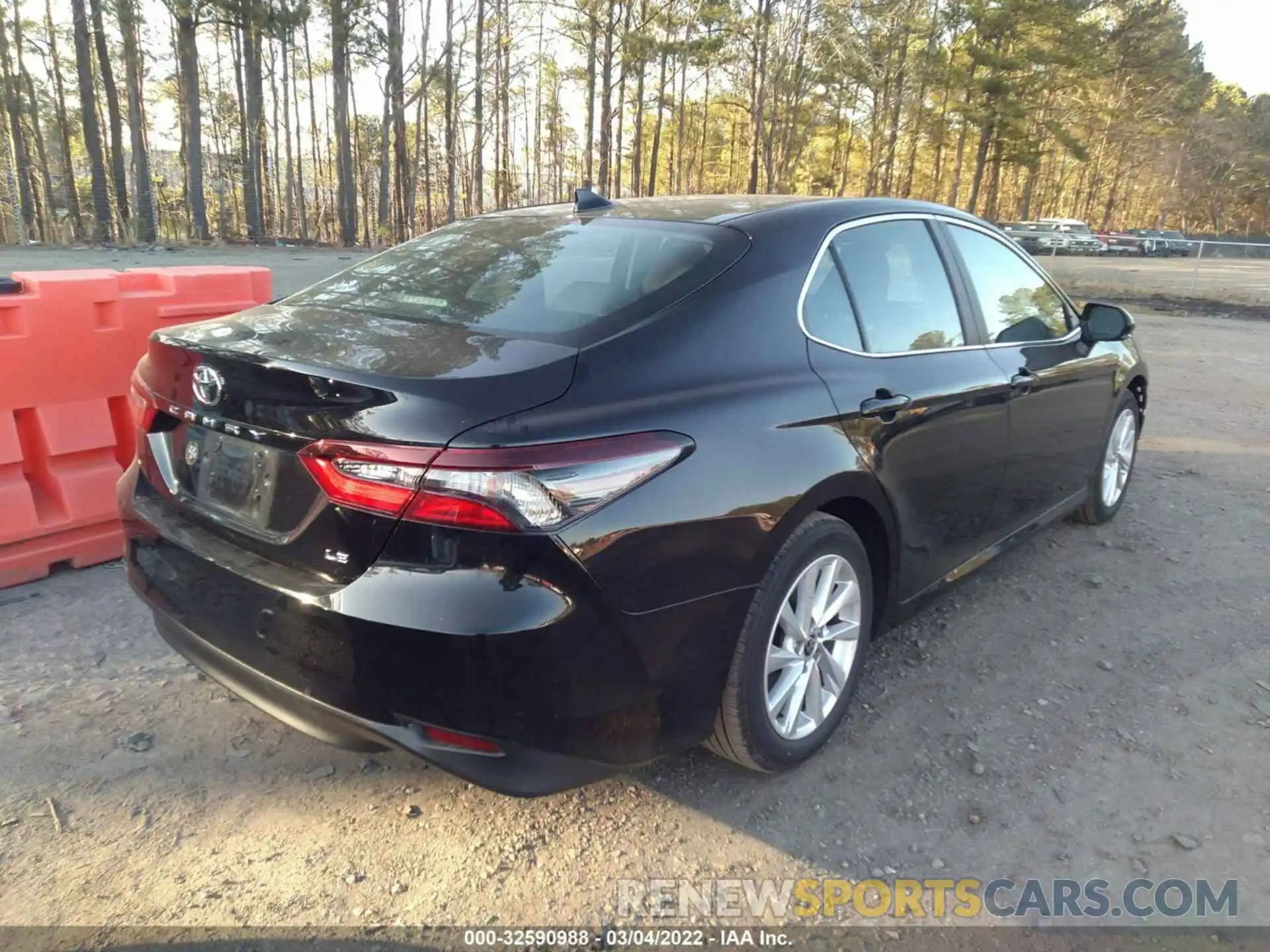 4 Photograph of a damaged car 4T1R11AK0MU440921 TOYOTA CAMRY 2021