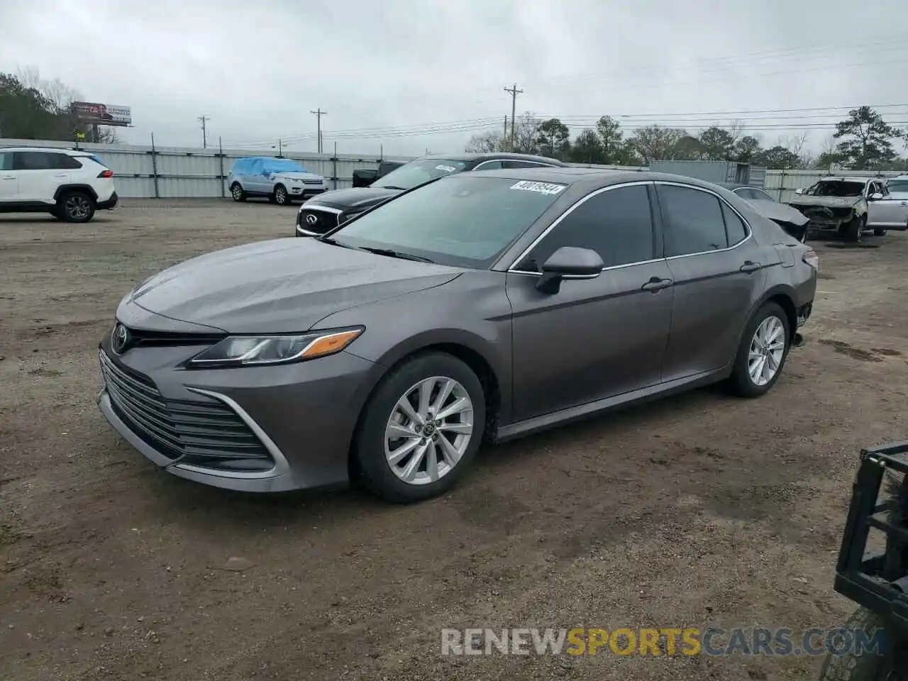 1 Photograph of a damaged car 4T1R11AK1MU474544 TOYOTA CAMRY 2021