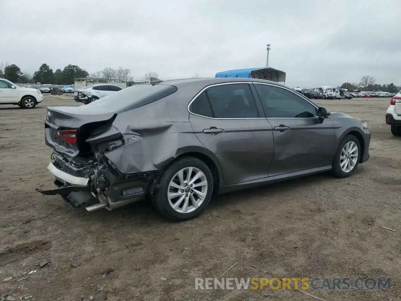 3 Photograph of a damaged car 4T1R11AK1MU474544 TOYOTA CAMRY 2021