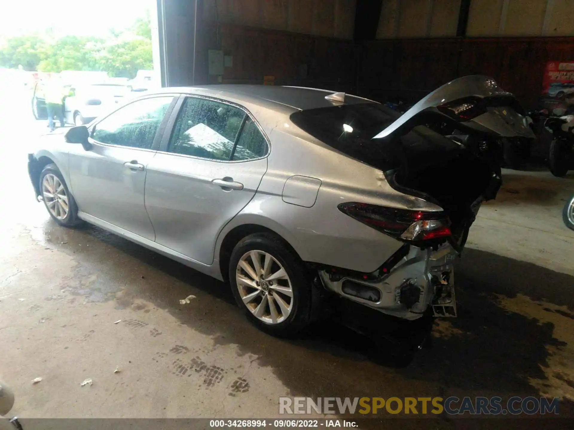 3 Photograph of a damaged car 4T1R11AK1MU581268 TOYOTA CAMRY 2021