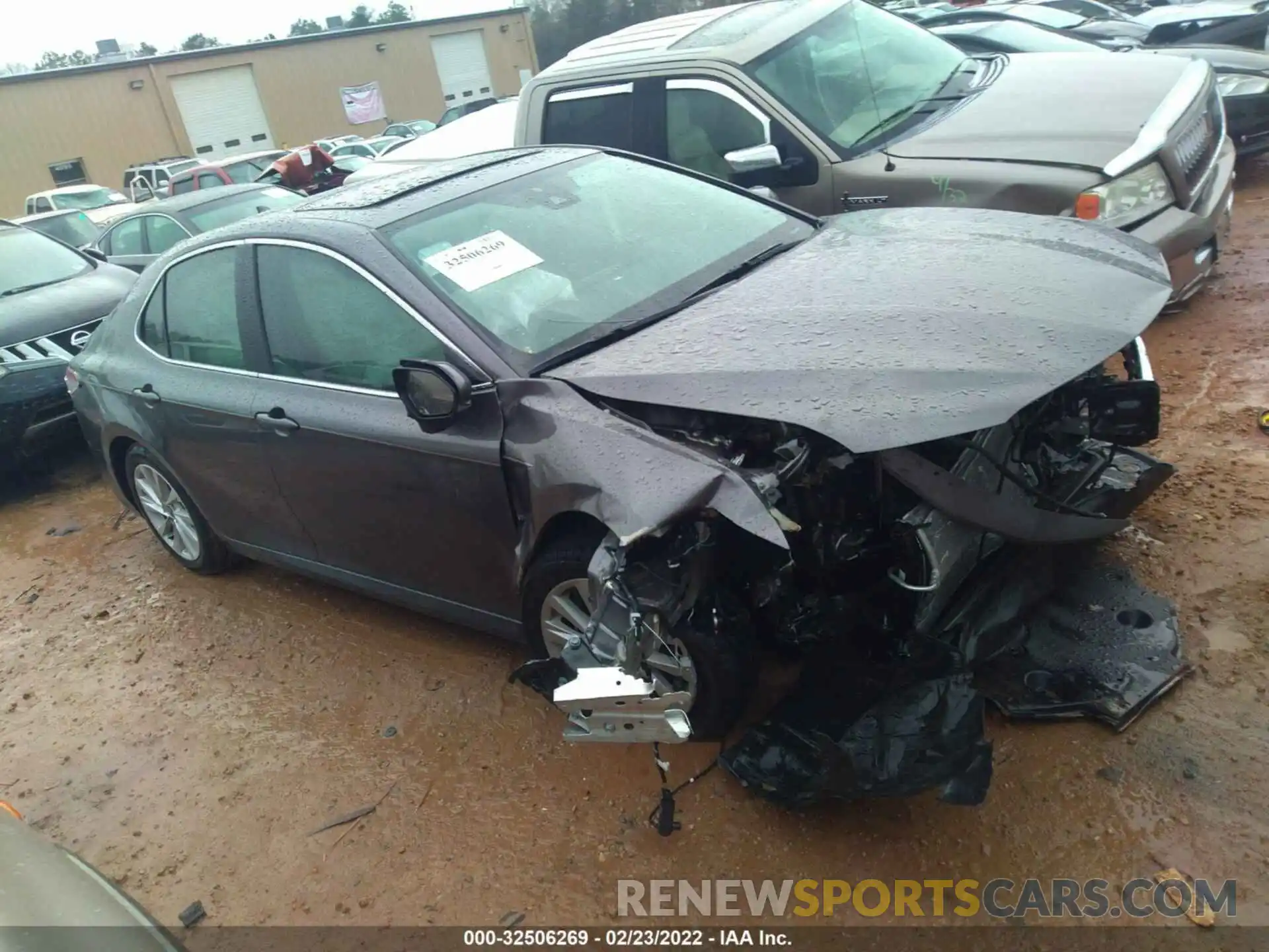 1 Photograph of a damaged car 4T1R11AK1MU611434 TOYOTA CAMRY 2021