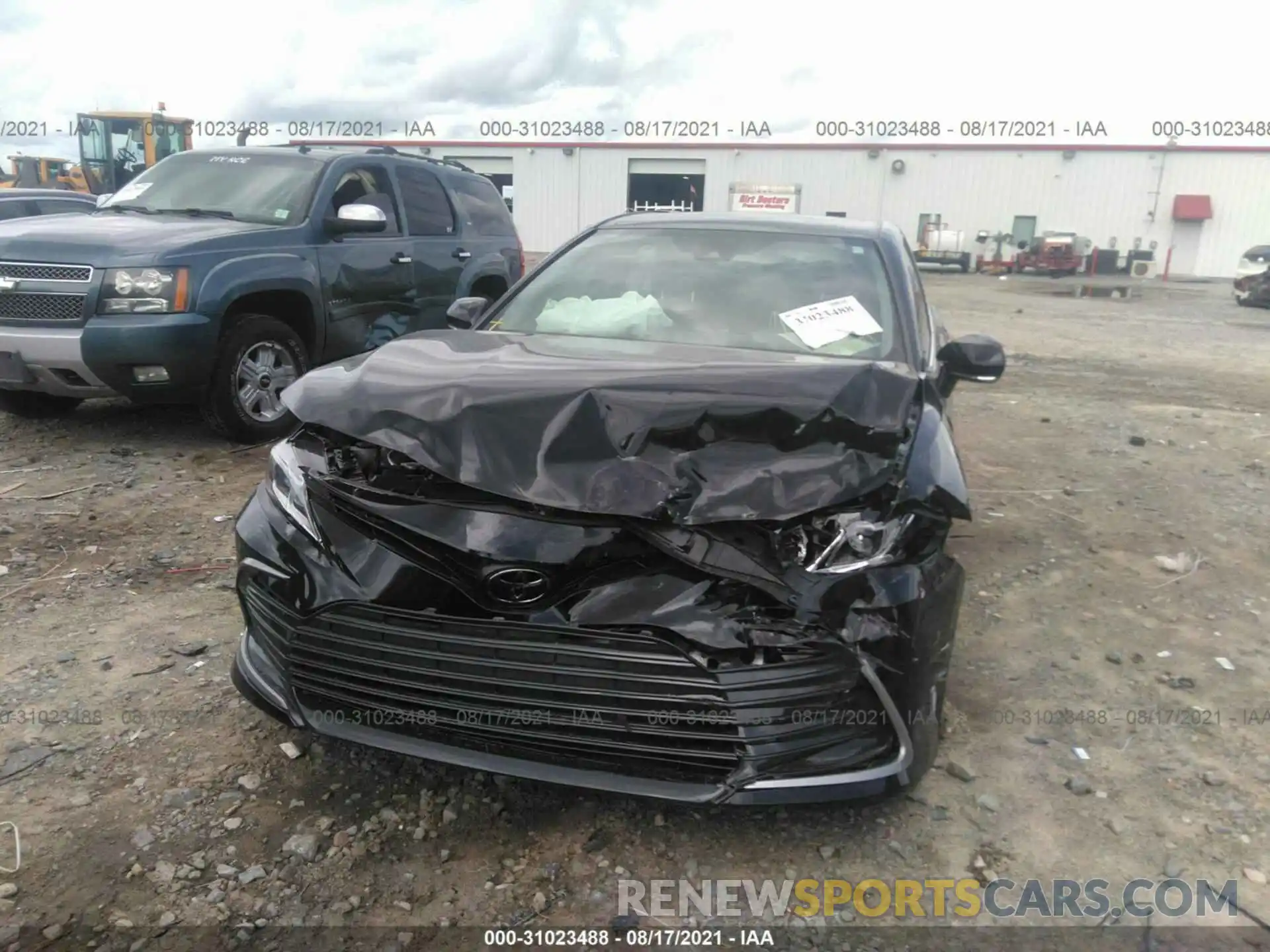 6 Photograph of a damaged car 4T1R11AK2MU415289 TOYOTA CAMRY 2021