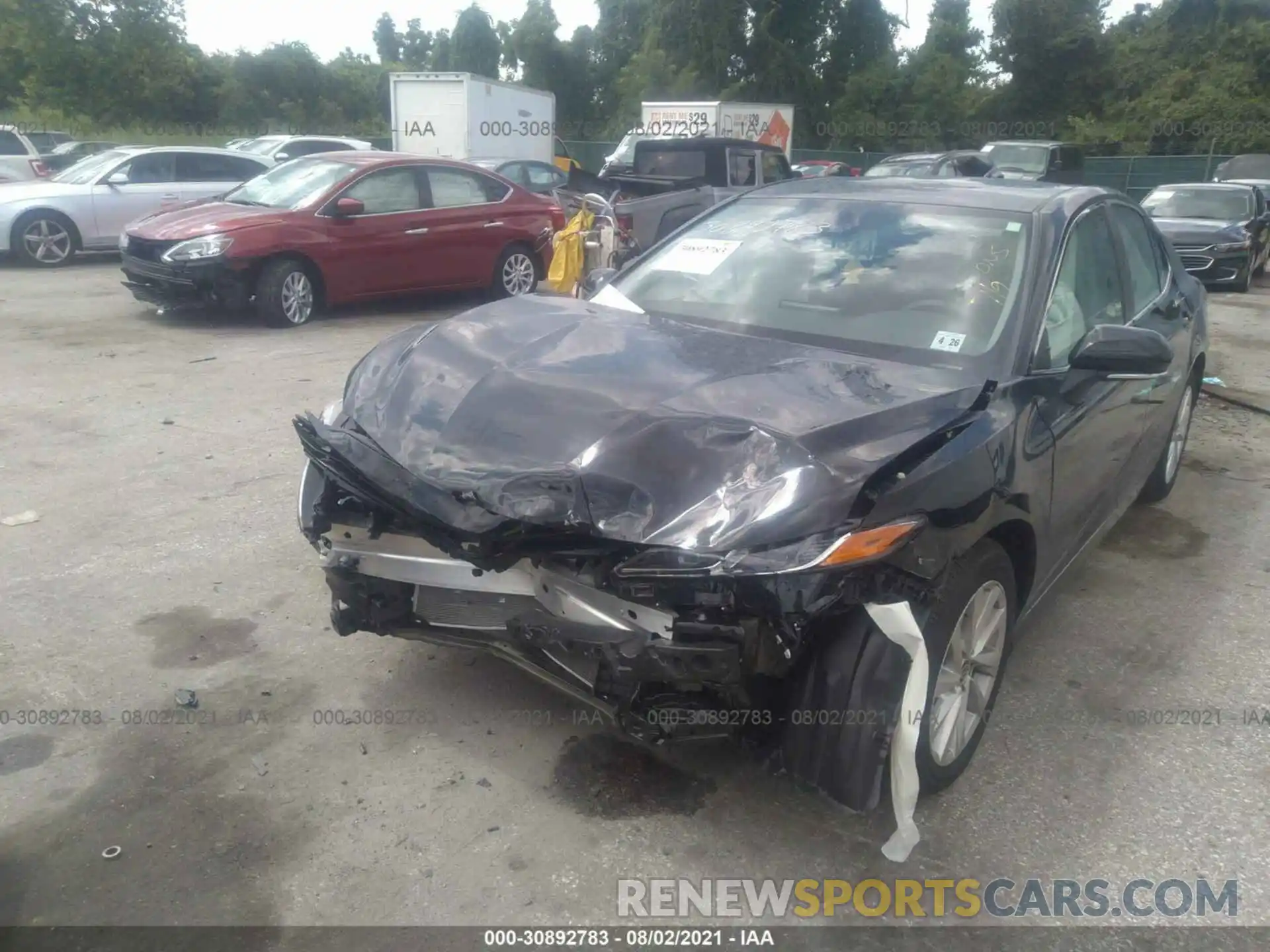 6 Photograph of a damaged car 4T1R11AK2MU569856 TOYOTA CAMRY 2021