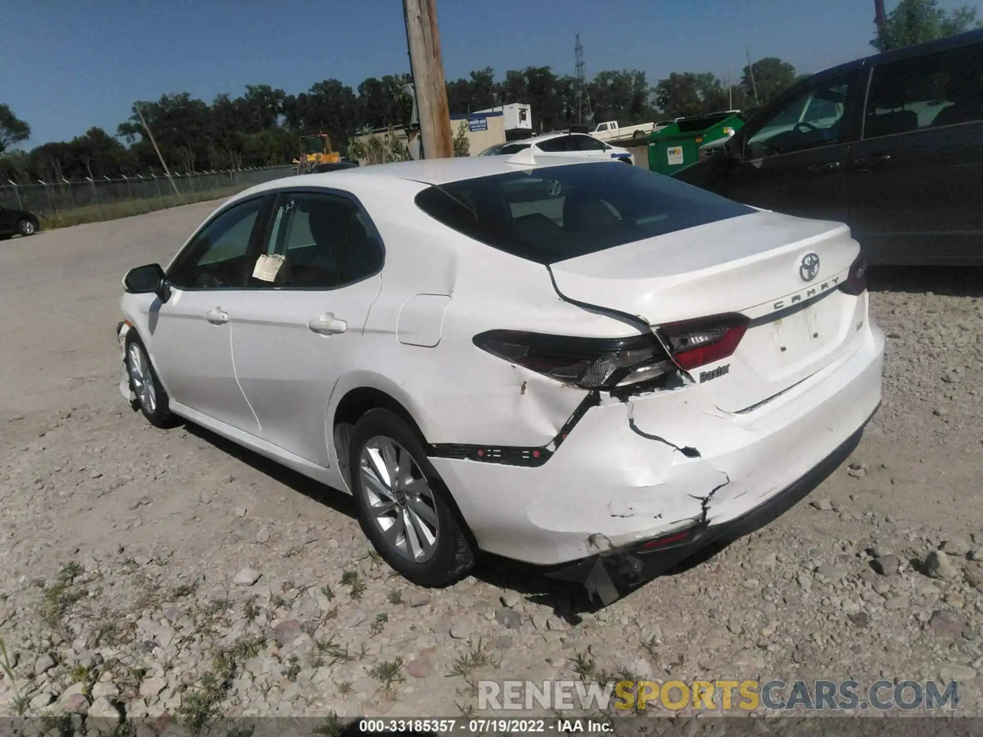 3 Photograph of a damaged car 4T1R11AK2MU571851 TOYOTA CAMRY 2021