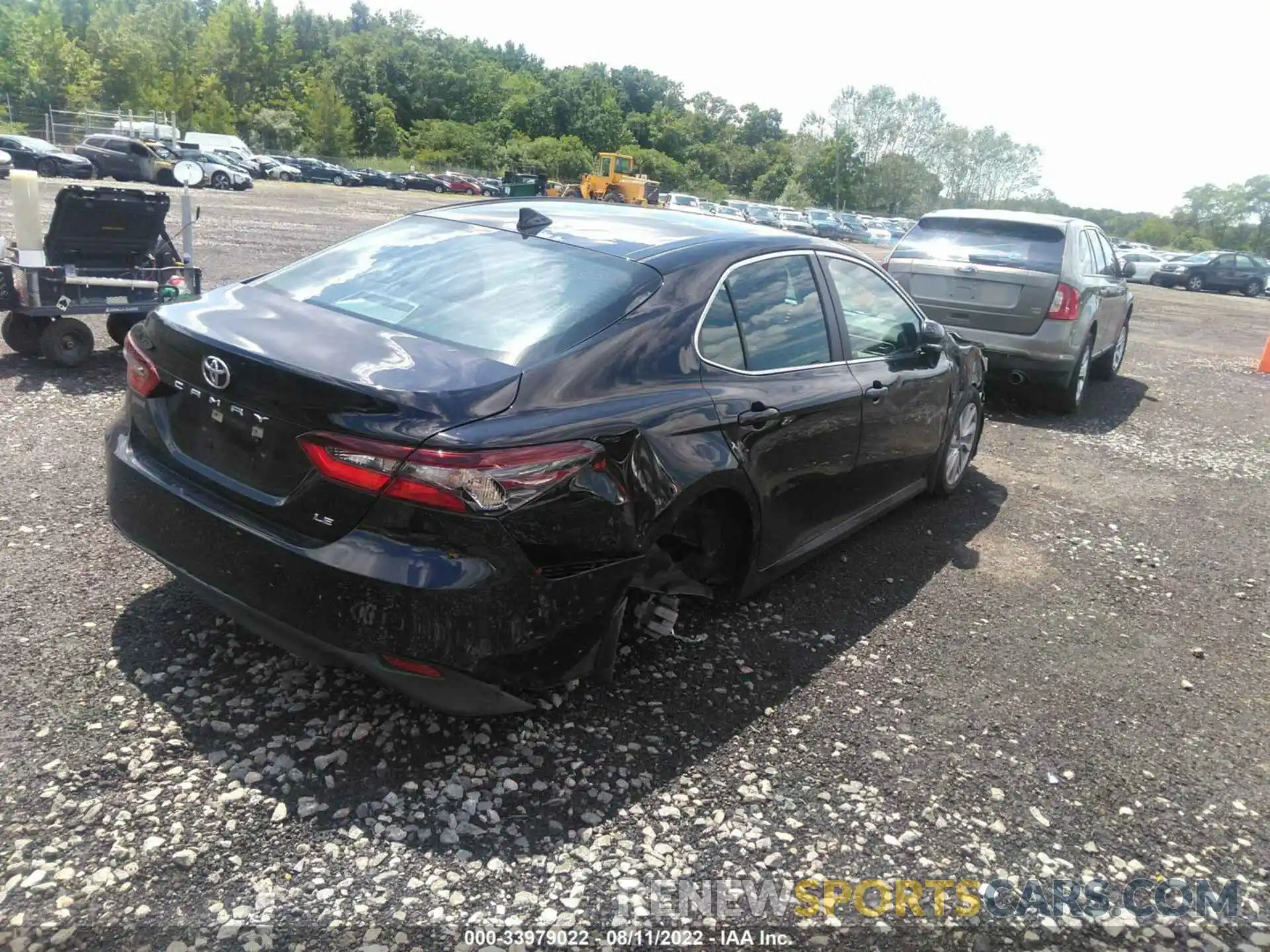 4 Photograph of a damaged car 4T1R11AK2MU599312 TOYOTA CAMRY 2021