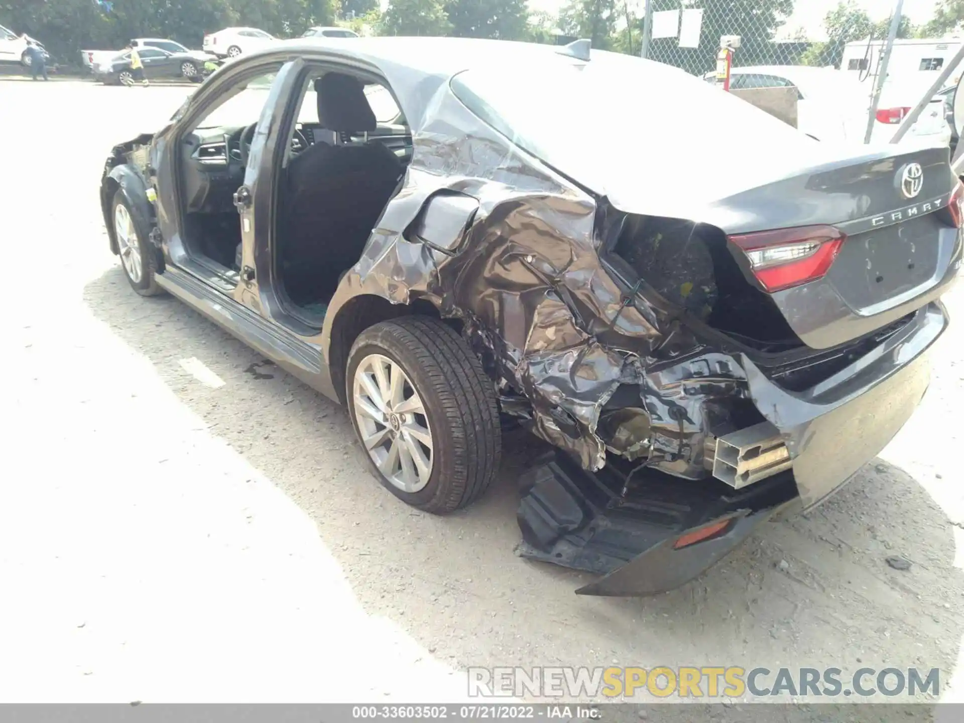 6 Photograph of a damaged car 4T1R11AK2MU615248 TOYOTA CAMRY 2021