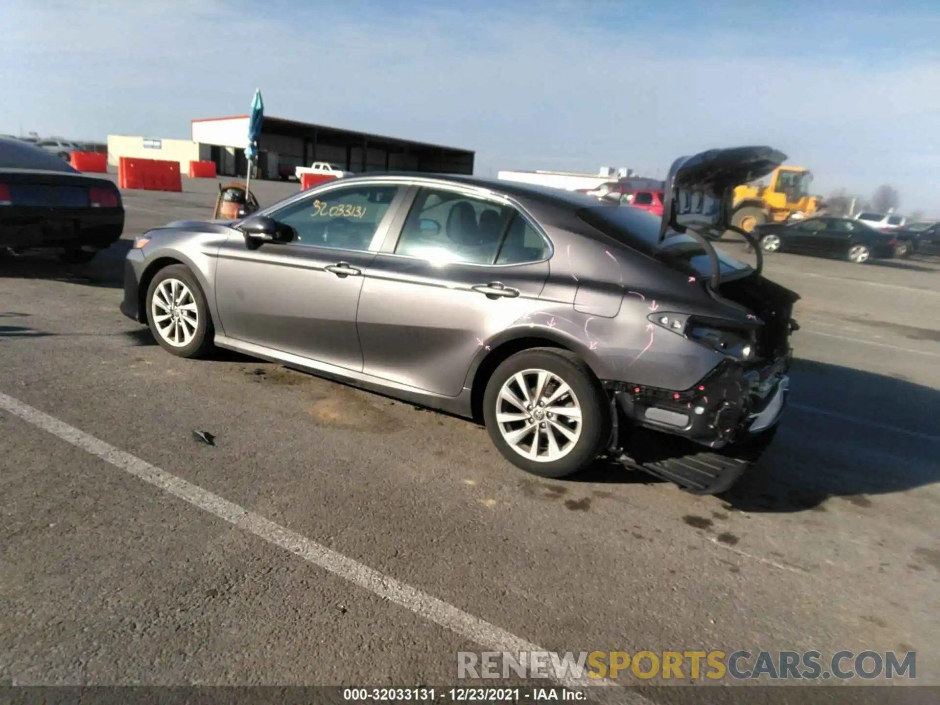 3 Photograph of a damaged car 4T1R11AK3MU578159 TOYOTA CAMRY 2021