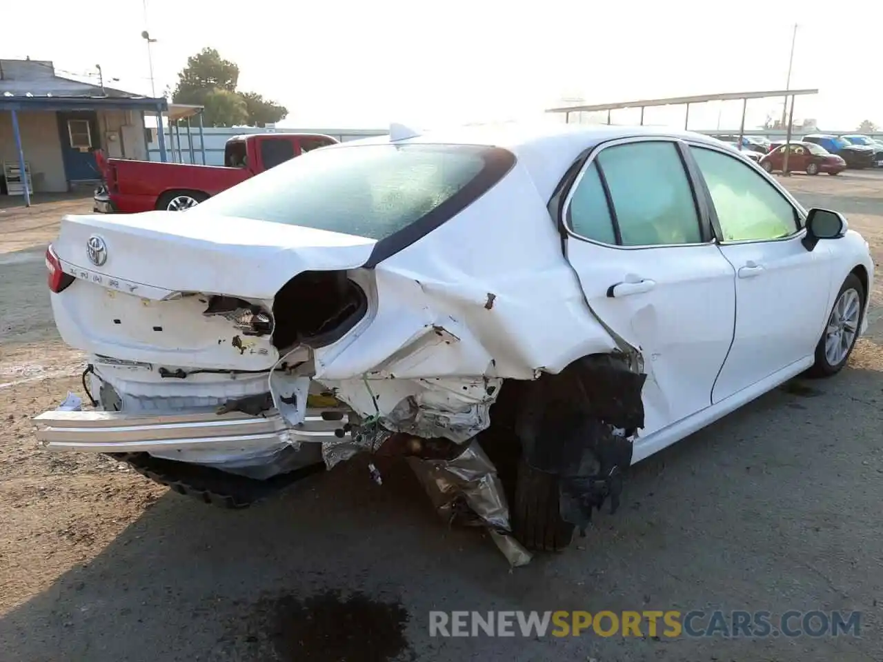 4 Photograph of a damaged car 4T1R11AK4MU492200 TOYOTA CAMRY 2021