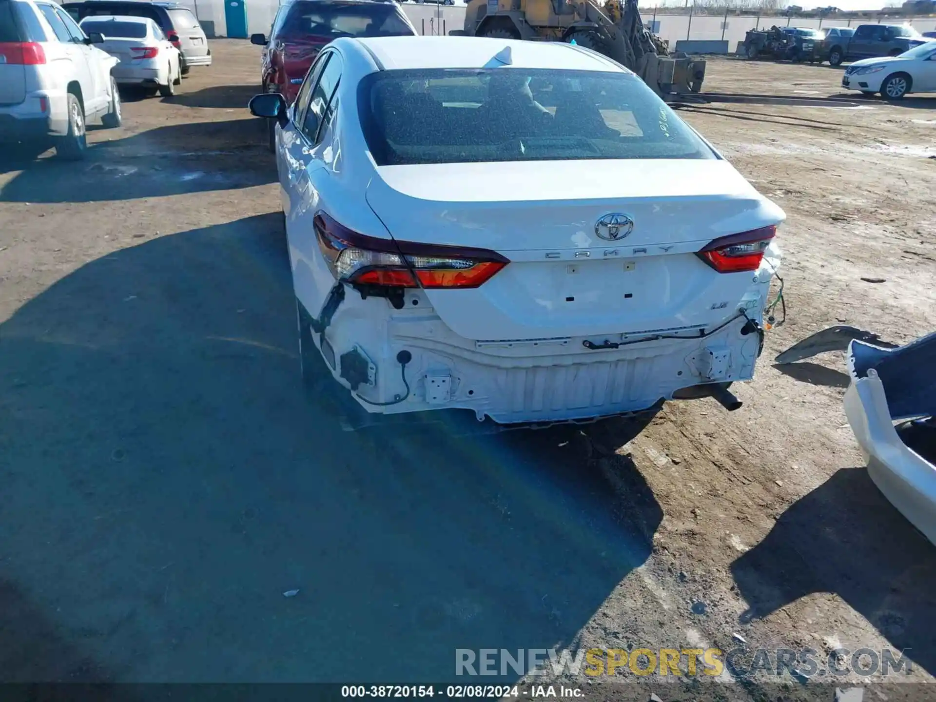 6 Фотография поврежденного автомобиля 4T1R11AK6MU426263 TOYOTA CAMRY 2021